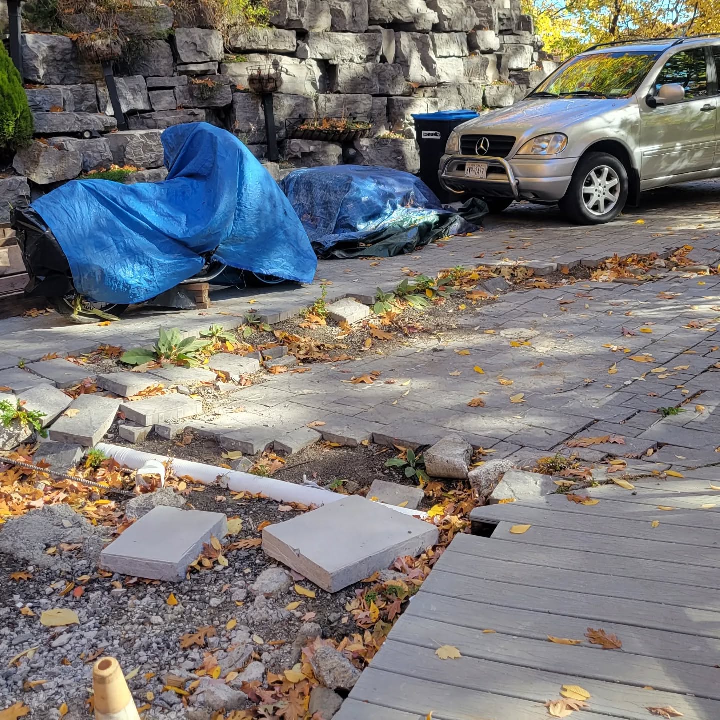 Water will always win. Why it's important to have frost walls, and footings below frost line, and reinforcement in both directions of a masonry wall. Water freezes, and if your structure is weaker than frozen water (~3625psi), water will win 🥶
.
.
.
.
.
.
.
.
.
.
.
.
.
.
#frozen #letitgo #drainage #frostheave #wateryouwaitingfor #concrete #masonry