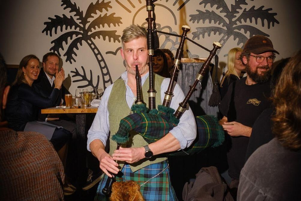 Happy Haggis for Happy People…
Remembering back to Burns’ night when our very own Scottish maestro @hamishir piped out the haggis alongside the legendary @plasmatron of Scottish post rock Gods @mogwaiband the man, the myth, the legend @mcgregorsam of @signaturebrew and chef extraordinaire @paulhuman !
An amazing night of drams, poetry and haggis for the incredible folk of Walthamstow all brought together under one roof in true @thecollablondon fashion!