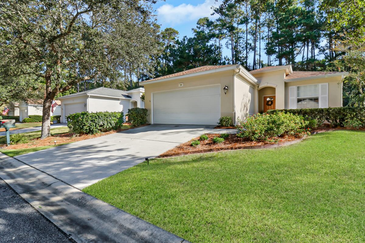 Lowcountry living made easy in Sun City Hilton Head
Tucked away on a quiet street, this beautifully renovated home offers the perfect blend of comfort, style, and peaceful surroundings.
Step inside to discover a thoughtfully redesigned space featuring luxury vinyl plank flooring, quartz countertops, and an open-concept layout that makes everyday living and entertaining effortless.
Located just minutes from the front gate and amenity center, you’ll enjoy quick access to everything that makes Sun City so fun, golf, fitness, pools, dining, clubs, and an incredibly active lifestyle.
This one is truly move in ready and waiting for its next chapter.
📩 DM me for details or to schedule a private tour.