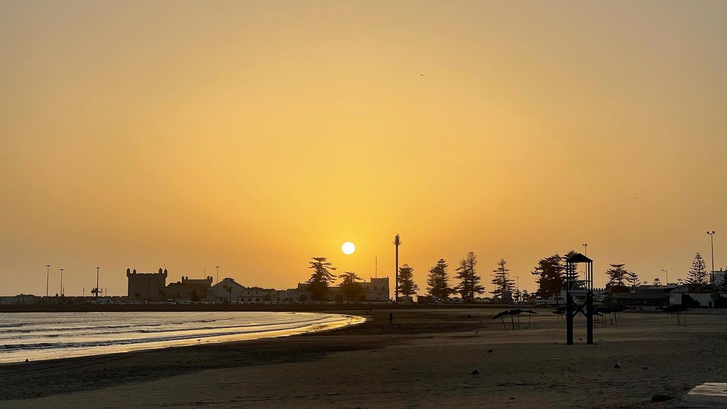 Semana de rodaje en Marruecos. Fantástica gente y fantástico lugar. Seguimos rodando!!!!
#morroco🇲🇦 #essaouira #movies #africa #rodajes #lightingcrew