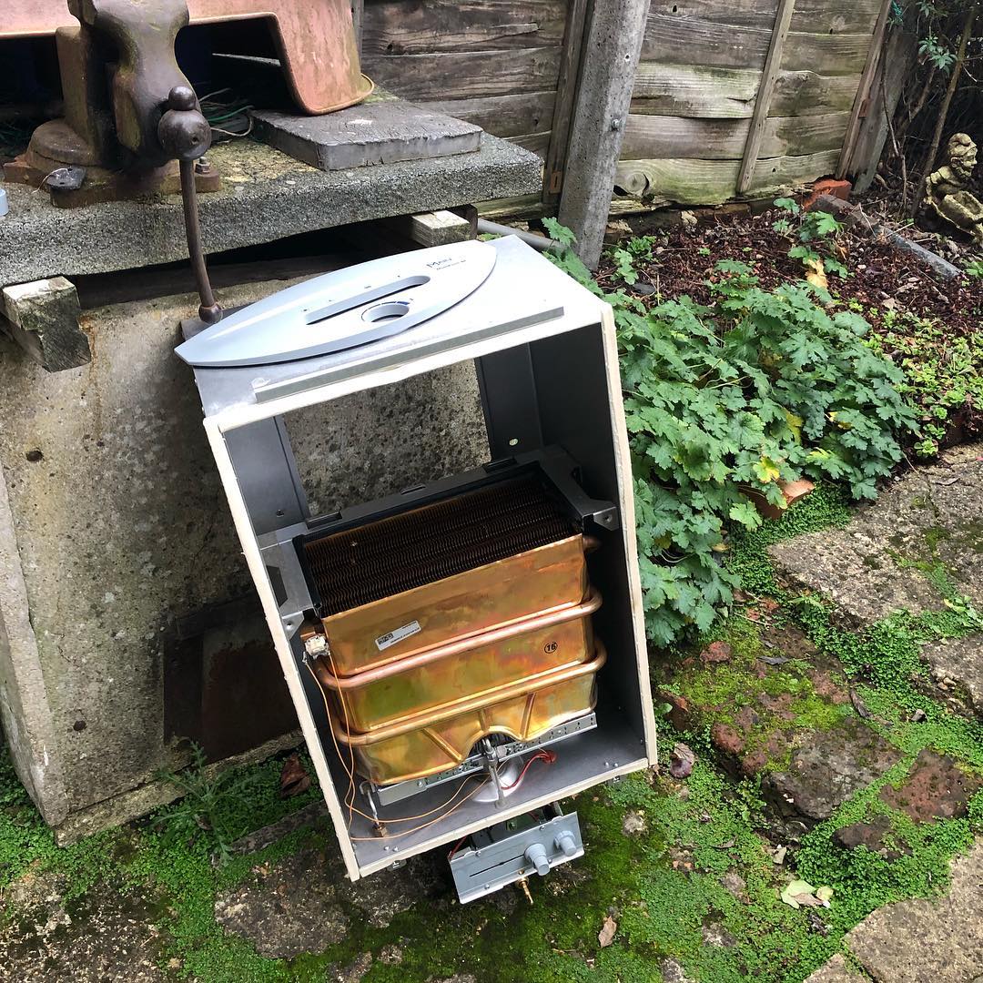 New combo install in windsor customer had two gas fires and an old water heater heating the whole house so well needed an update #spcplumbingandheating #Worcester #boiler #plumber #gassafe #gasengineer #worcesterbosch #windsor #engineer #plumbproud #plumblife #combi