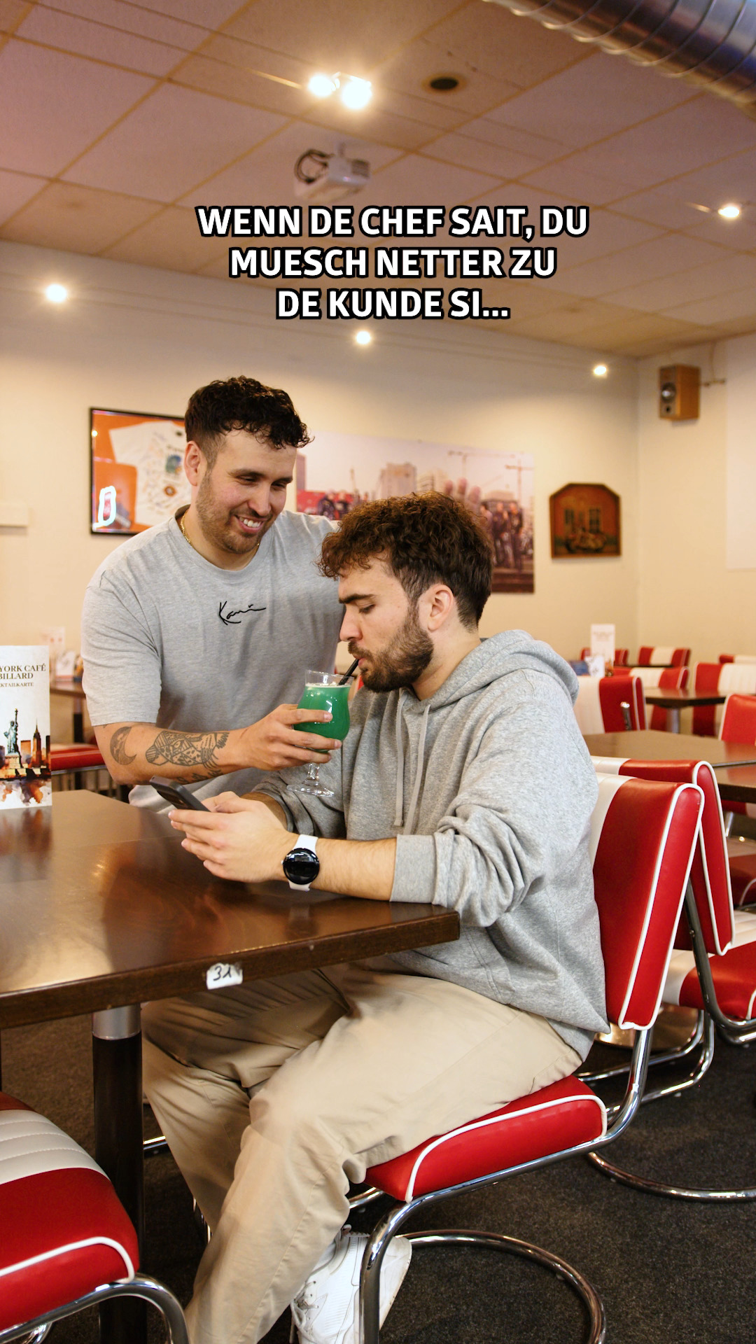 📍NewYorkCafé
Seewenweg 5
4153 Reinach BL
#NewYorkCafe #Reinach #RestaurantLife #GastroLife #WorkHumor #GastroMoments
