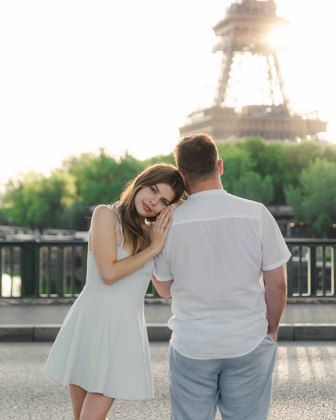 Angelina ☀️
Sunny days are back in Paris
📩 hugochuphoto@gmail.com
🌐 hugography.com
#parisphotography #sunnyinparis #parisvibes #portrait #goldenlight