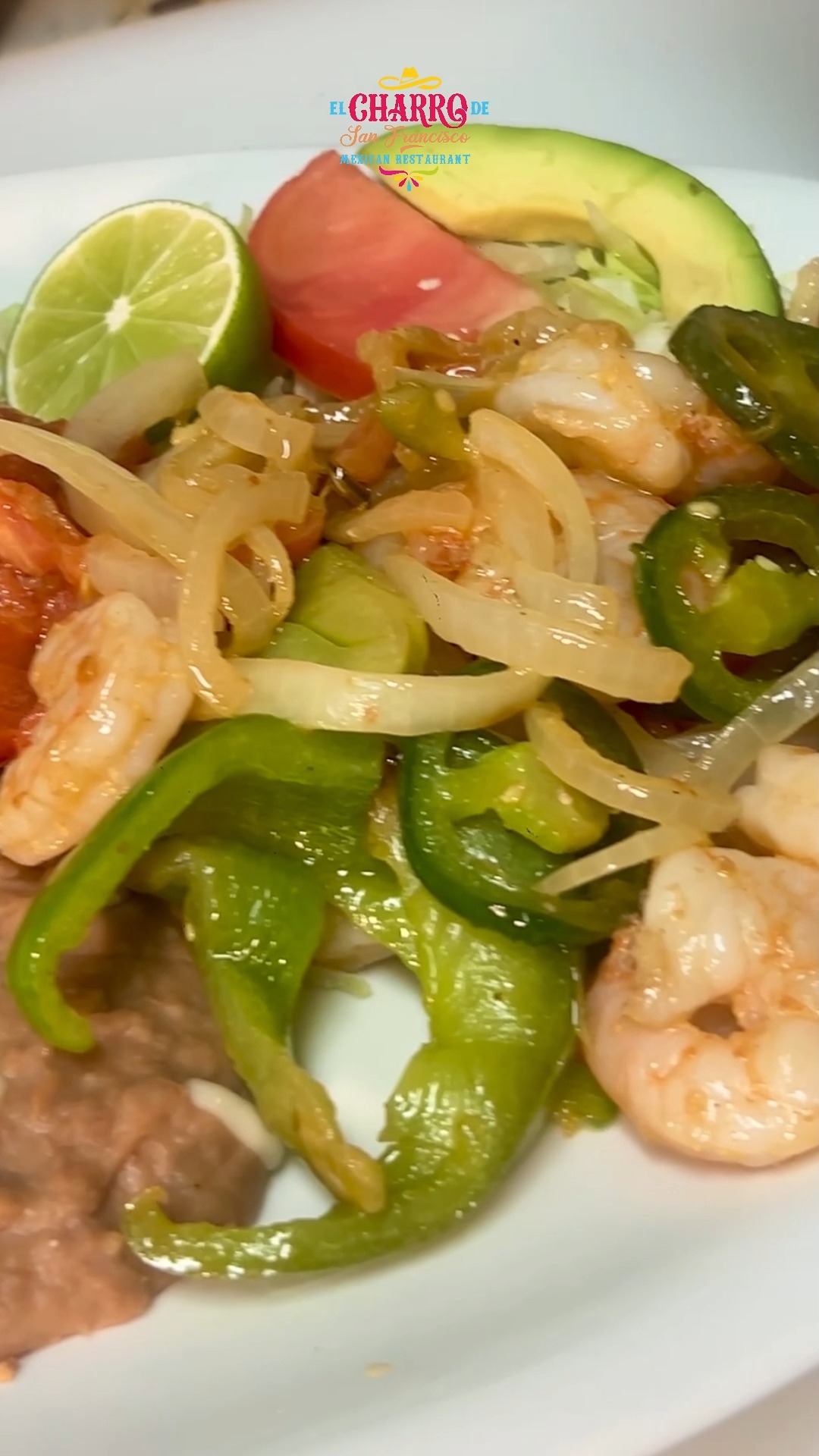 Camarones a La Diabla for those who love bold, spicy heat that wakes up your taste buds 🌶️🔥
and Camarones a La Mexicana for those who enjoy that homemade flavor full of tradition 🇲🇽✨Which one will you try today?
📍 Visit us at 3655 E. 106th St., Chicago, IL 60617 (773) 734-3584
⏰Daily: 9:00 am -10:30 pm
Síguenos y entérate de todas nuestras noticias: https://linktr.ee/elcharro3655
#ChicagoEats #MexicanFoodChicago #SeafoodChicago #MexicanSeafood #ChicagoRestaurant