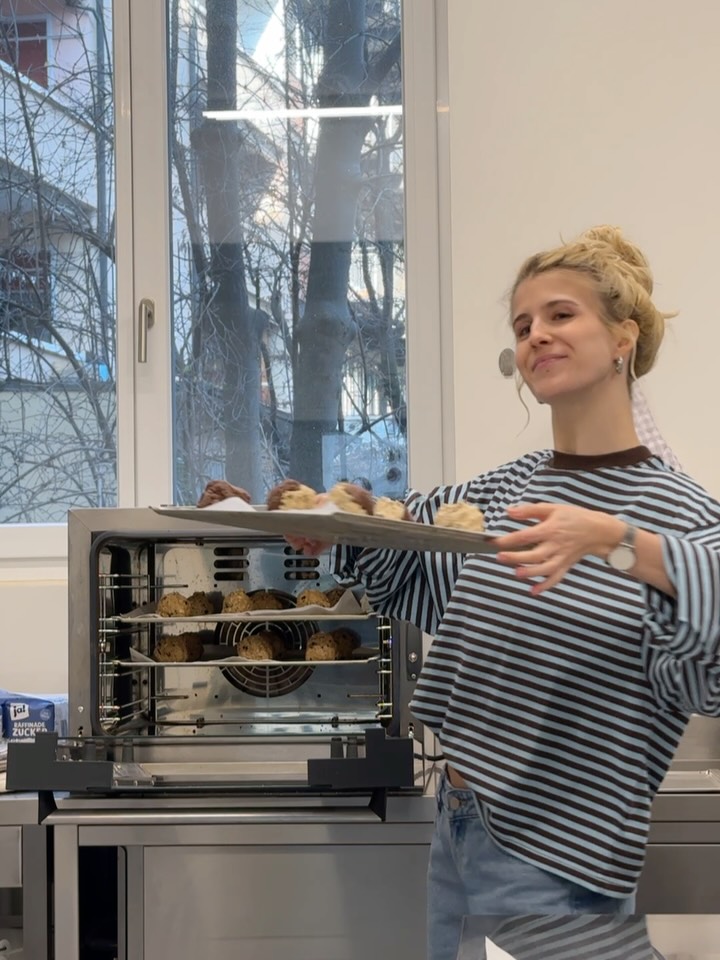 bits of running a bakery, ice cream production and a coffee shop 🤠