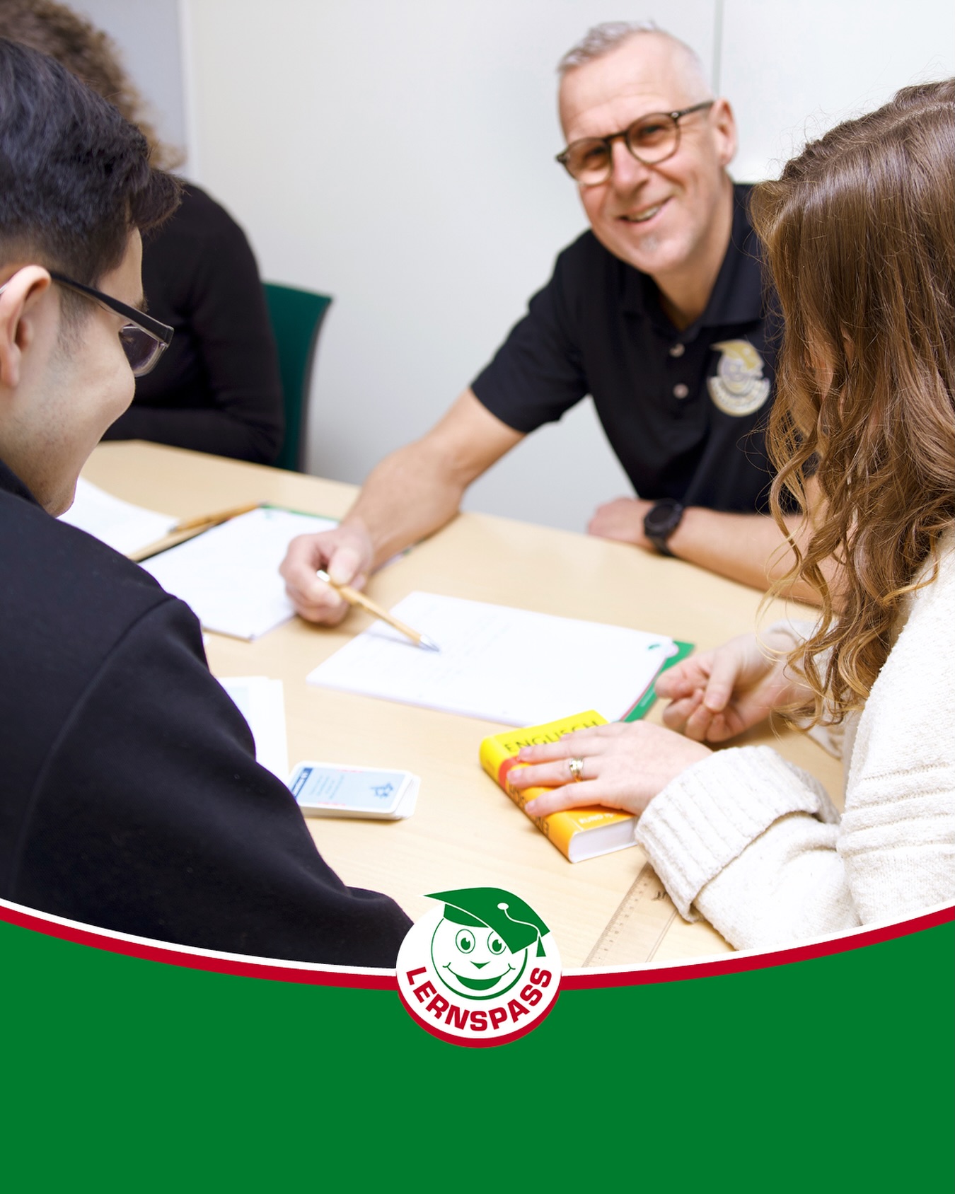 ๐ ๐๐ฒ๐บ๐ฒ๐ถ๐ป๐๐ฎ๐บ ๐๐๐บ ๐ญ๐ถ๐ฒ๐น ๐
Groรe Ziele erreicht man nicht allein โ sondern mit Struktur, Motivation und einem guten Gefรผhl.
Die Prรผfung 2026 kommt โ und du wirst bereit sein.
Wir wiederholen die wichtigsten Inhalte, trainieren typische Aufgaben und feiern jeden Fortschritt.
Mit Spaร lernen.
Mit Klarheit verstehen.
Mit Selbstvertrauen in die Prรผfung gehen.
๐๐ฒ๐๐๐ ๐ถ๐๐ ๐ฑ๐ฒ๐ฟ ๐ฝ๐ฒ๐ฟ๐ณ๐ฒ๐ธ๐๐ฒ ๐ ๐ผ๐บ๐ฒ๐ป๐ ๐๐ ๐๐๐ฎ๐ฟ๐๐ฒ๐ป. ๐ฆ๐ฒ๐ถ ๐๐ผ๐น๐น๐ฒ๐ฟ ๐๐๐ฅ๐ก๐ฆ๐ฃ๐๐ฆ๐ฆ!
#Abschluss2026
#Prรผfungsvorbereitung
#MSA2026 #ESA2026 #Abitur2026