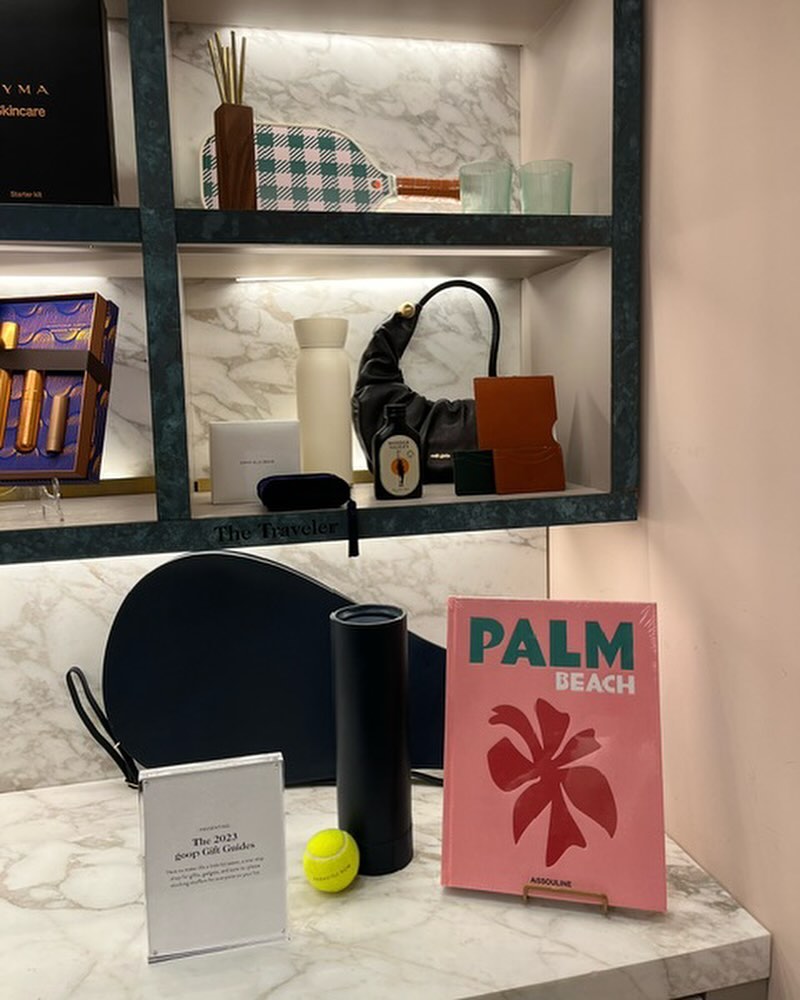 Paradise Row launches with Goop as part of their iconic Christmas gift guide🍎
You can find @paradise.row at @goop online and in store