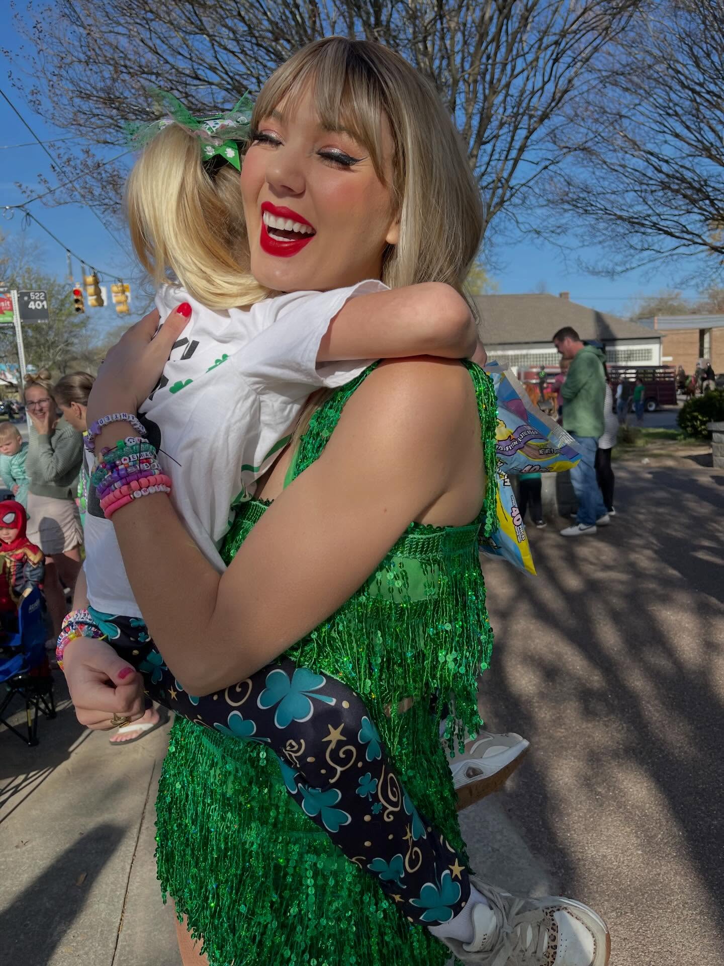 🍀SO LUCKY to have served as the Grand Marshal for this years St. Patrick’s Day festival with @stpatsinfivepoints and @fivepointssc. I had the best time meeting you all 😊 and singing Shake it Off on a float riding down Devine and Harden was 💯💚🍀💃🏼
#stpatsinfivepoints #stpatricksday🍀 #taylorswifttribute #festival #shakeitoff
*Elizabeth as Taylor Music is an unofficial tribute to Taylor Swift and Taylor Swift’s music and is not endorsed by or in any way affiliated with TAS Rights Management, Taylor Swift, or their affiliated entities, and the event organizers have indemnified TAS Rights Management, Taylor Swift, or their affiliated entities against any and all claims relating to any injury, death, or other harm that could befall event attendees.*