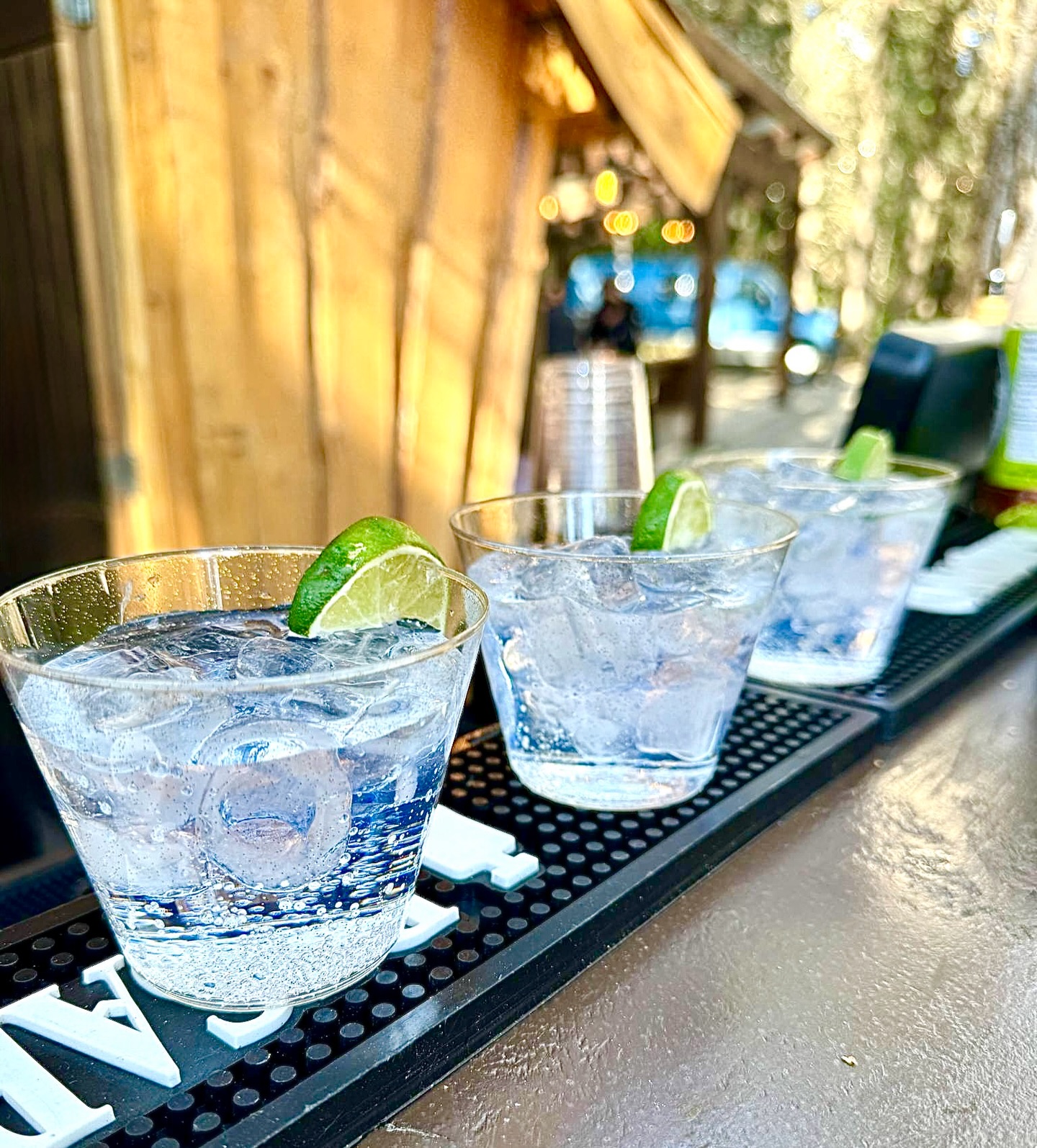 #aaamobilebartending #weddingbartenders #bar