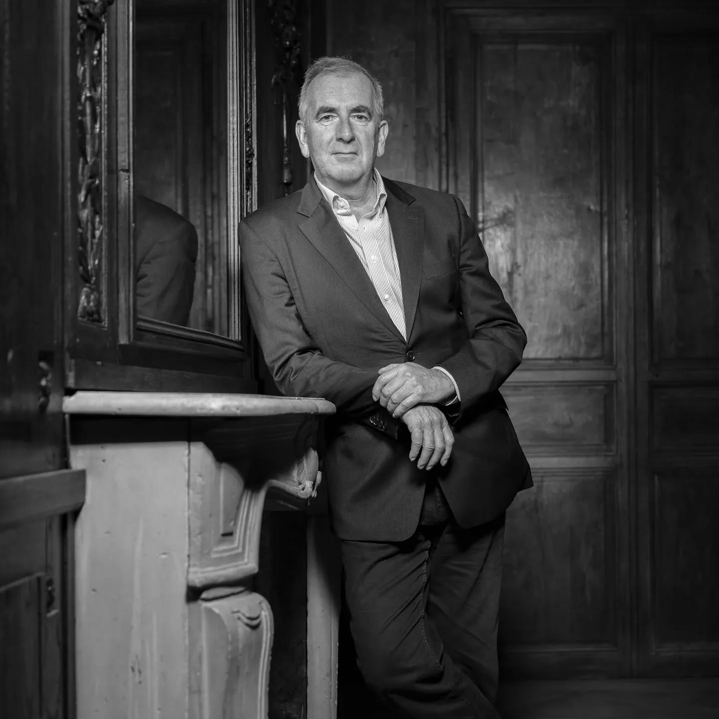 Robert Harris
during his book tour of his best-selling spy novel "Munich" which is now streaming on Netflix. I had the honor to take official portraits for the German publisher.
.
.
.
.
#fujixseries #fujigfx50s #fujifilm #fujigfx #fujigf3264 #fujifilmde #fujifilmgfxde #fujifilmfeaturetime #robertharris #muenchen #munich #portrait #portraitphotography #portrait_vision #fineart #fineartphotography #finearts #fineartphotographer #fineartist #fineartphoto #licht #fujifilm_global #mediumformat #ishootfujifilm #cansoninfinity #jinbei #bhop_photography