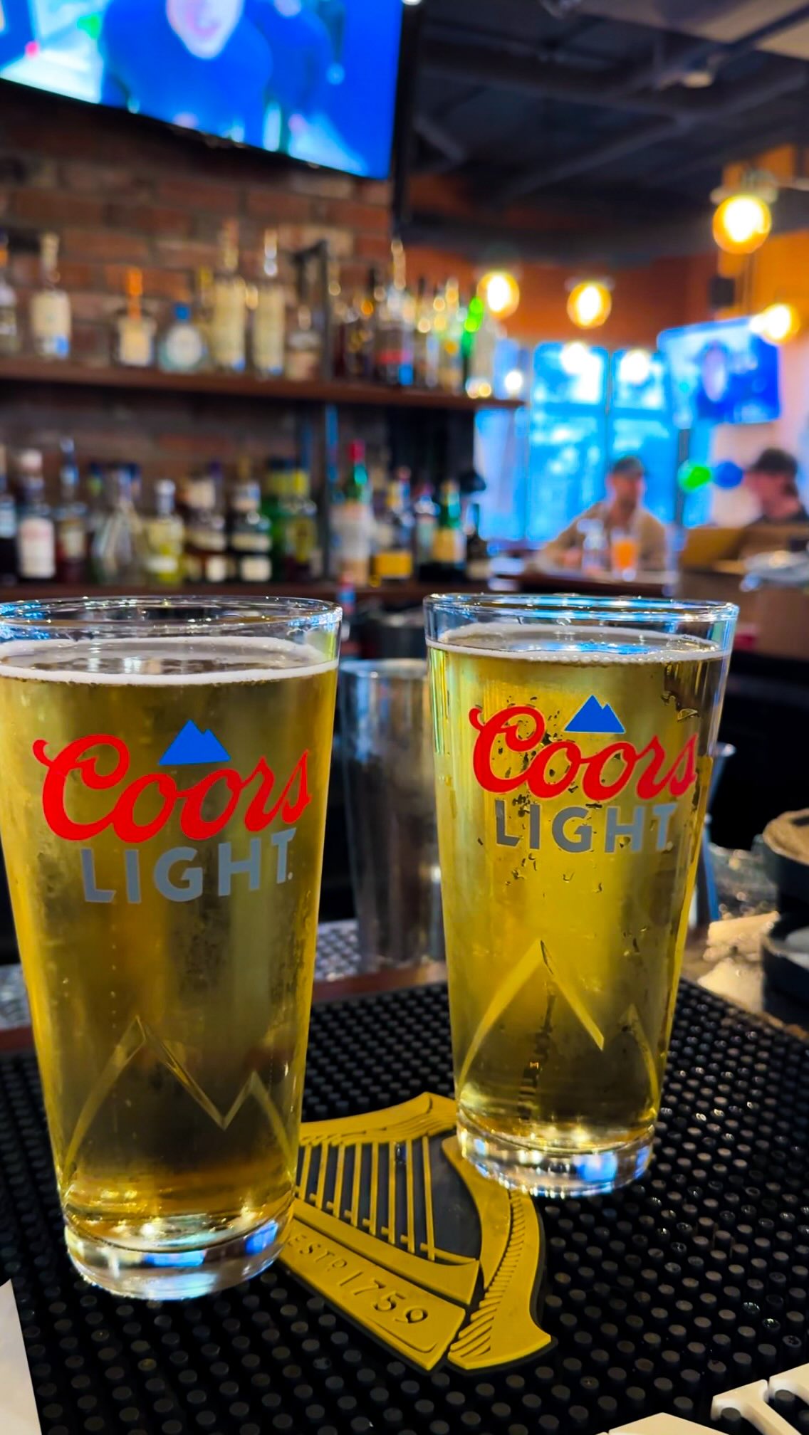 Is tonight your night? Send this to the boys chat & we’ll see you later! 🍻
.
.
.
.
#esquimalt #yyjeats #yyj #yyjlocal #localyyj