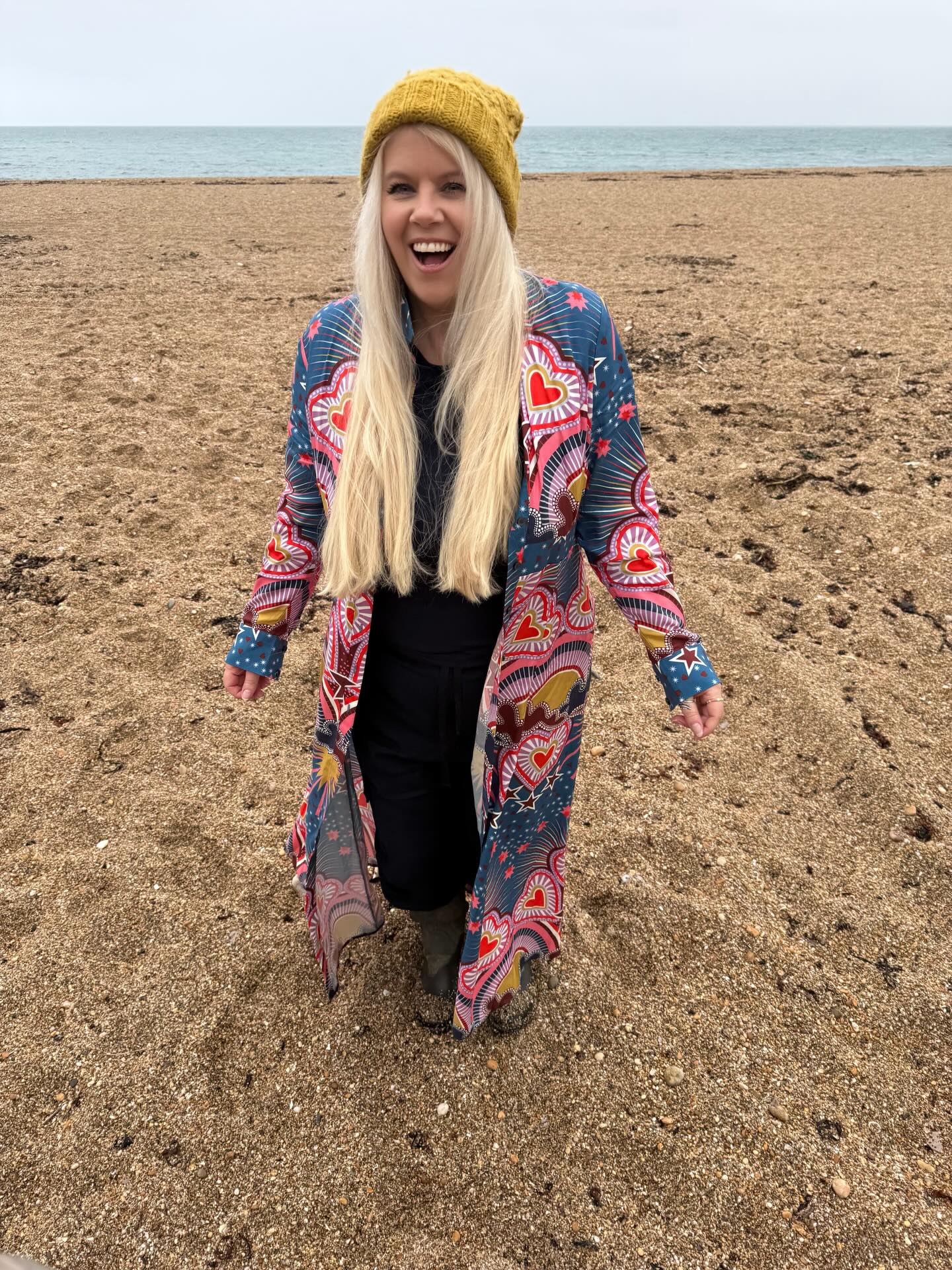 On the beach, in the rain, laughing and celebrating being another year older ✨😊 🎉 #happybirthday #aliveandkicking