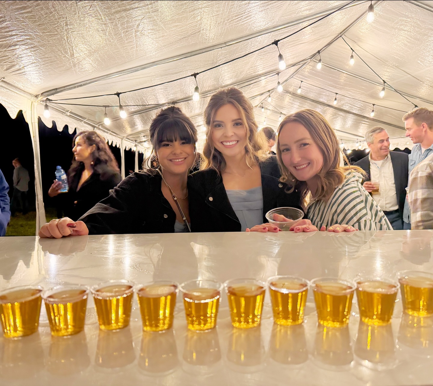 #aaamobilebartending #shooters #weddingguests #cheers