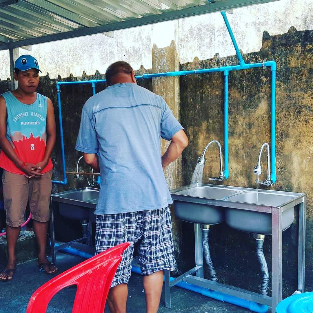 Lots has been happening in Sreyka Smile this fall. We will do our best to keep you updated more regularly.
A couple of weeks back out volunteer Samson, worked on a government children's shelter's plumbing. By renewing the old pipes and hoses. Samson also installed smaller sinks for the toddler to reach more easily. While doing this he also trained the teenage boys to make any future necessary plumbing reparations by themselves.
The little ones are delighted to no longer have to climb on a chair to wash their hands, making their daily hygiene routine much easier and accessible.
#interngopartnership #ngo #toddlers #endpoverty #familyplanning #health #care #hygiene #education #chidren #kids #cuteness #love #fun #smiles #hugs #laugthers #cambodiantravels #cestcambodge #khmerstyle #khmer #doinggoodfeelsgood