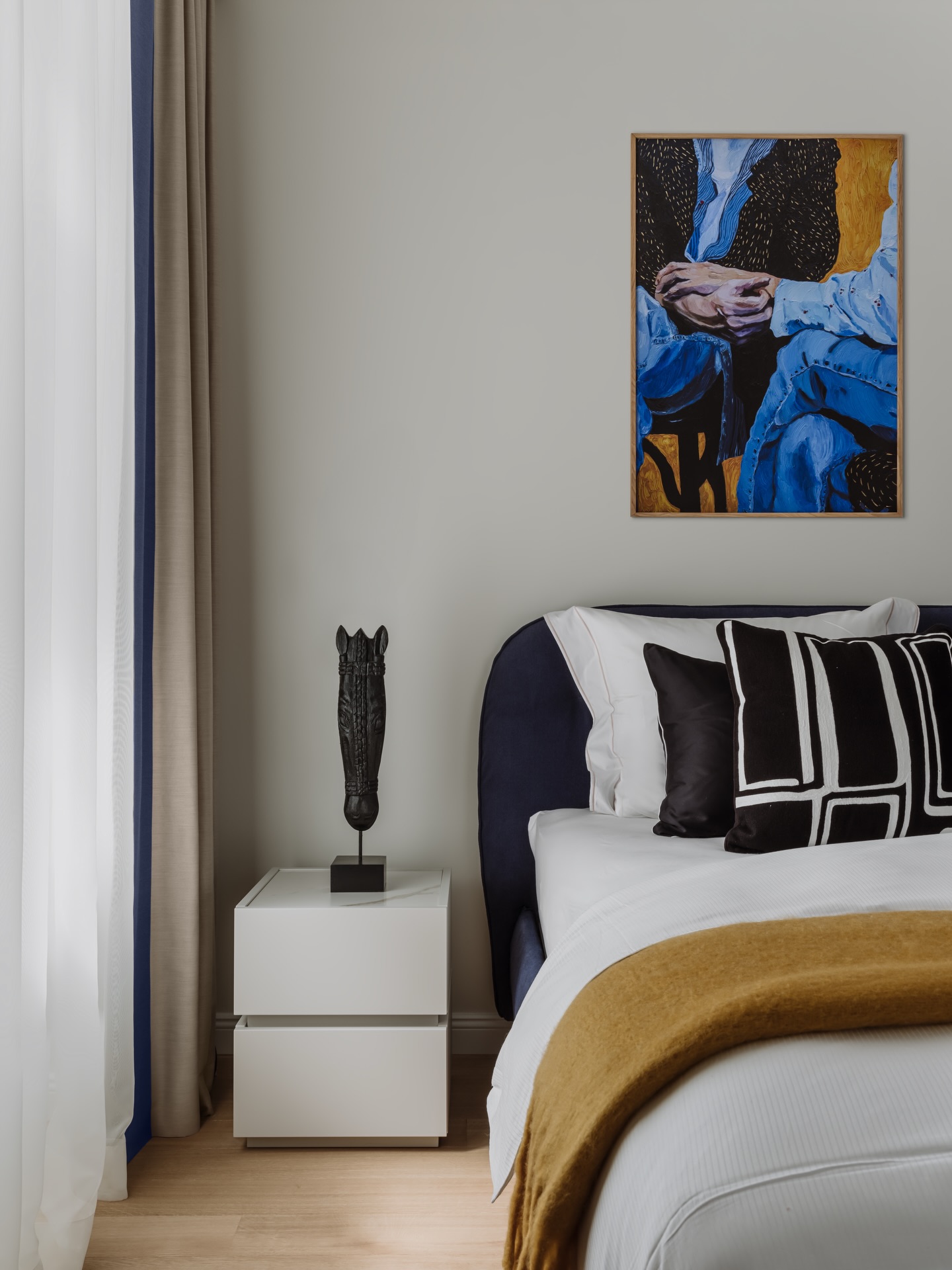 Subtle textures paired with contrasting elements create a kids’ bedroom that feels lively, balanced, and welcoming — a space to grow and dream 💙
www.sfdesigninteriors.com
📩office@sfdesign.at
📍Bösendorferstrasse 4, Vienna
#interiordesignvienna #interiordesignwien #interiordesign #interiordesigner #interiorlovers