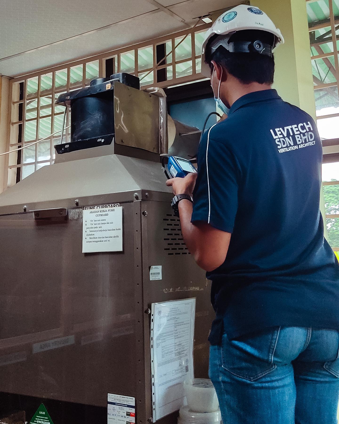 LEV Inspection at Hospital Sungai Bakap, Pulau Pinang
#levtechsb #levtechsbmalaysia #ventilationarchitect #lev #localexhaustventilation #ventilation #ventilationsystem #levtesting #fumehood #fumecupboard #ductlessfumehood #ducting #ductingsystem #fume #fumeextractor #armhood #canopyhood #laboratory #emergencyshower #scrubber #centrifugal #dustcollector www.levtechsb.com