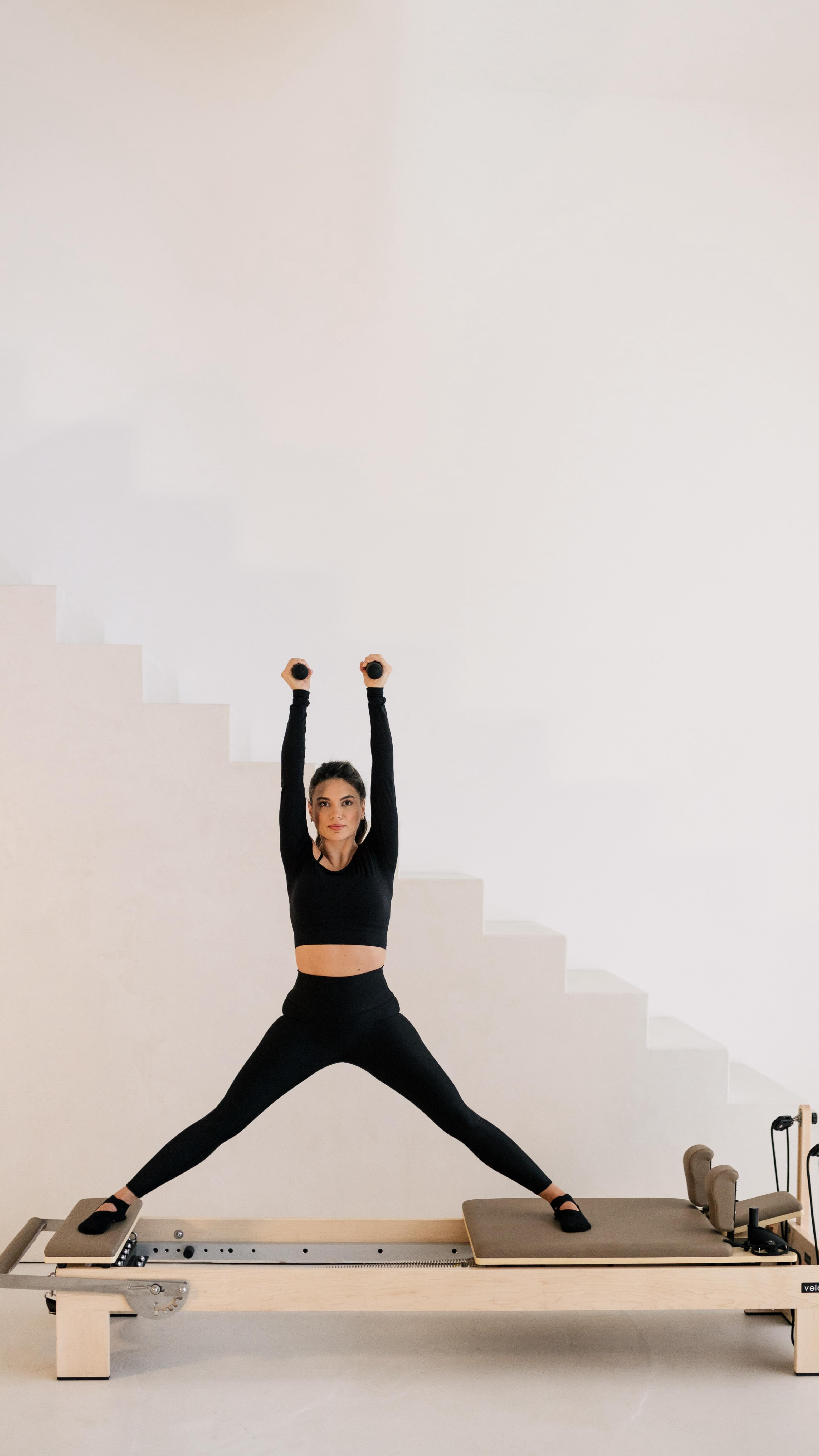 Find your center. Vela Reformer.
