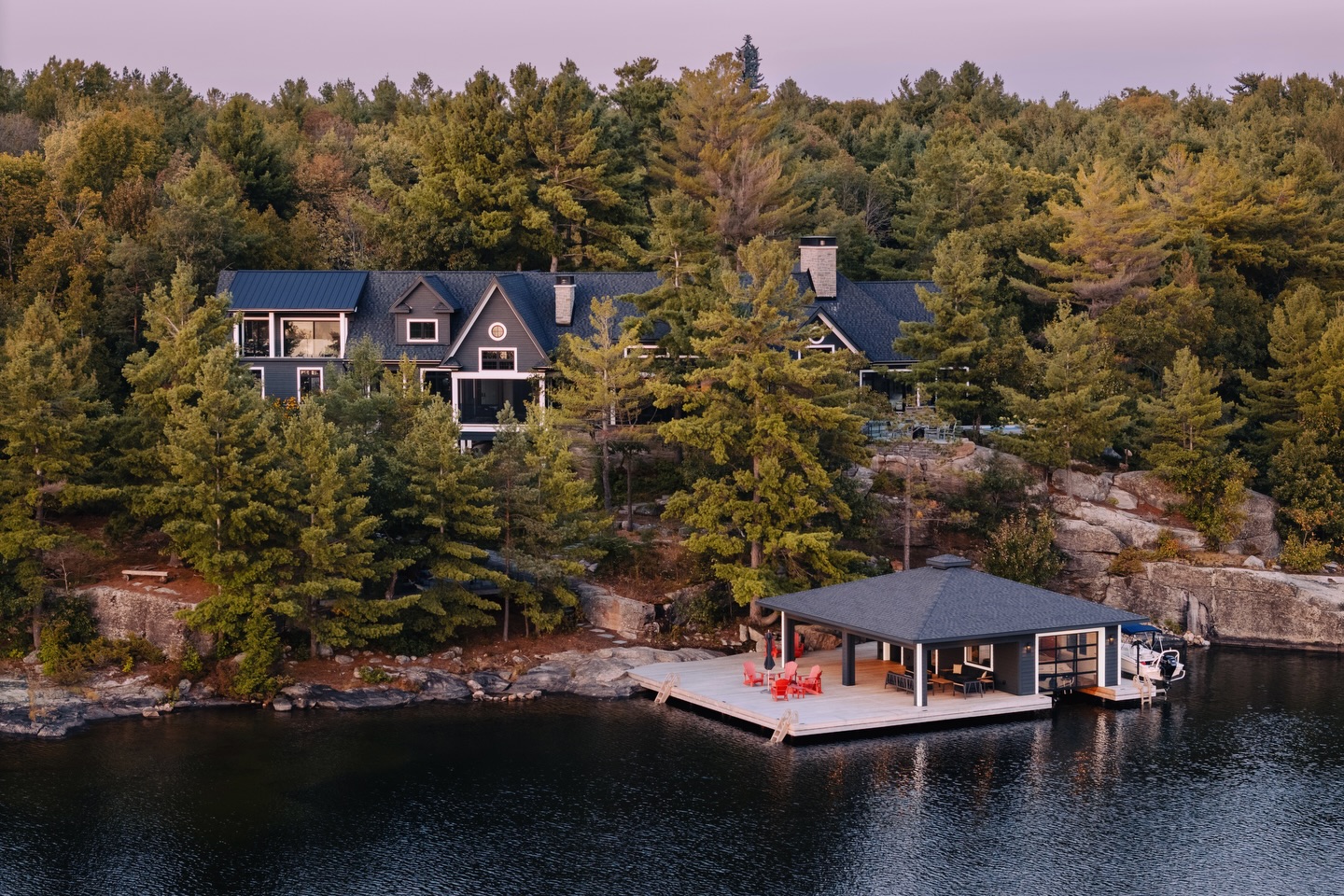 Step inside this custom-built boathouse on Lake Joseph.
This boathouse features two exterior slips, one interior slip, a screened lounging area, and an expansive entertainer’s dock to create a perfect summer retreat.
Follow @pattymacbuilt for more home & cottage inspiration!
Follow @spencerdouglasmuskoka for more design content and inspiration.
.
.
.
The team involved:
Built by @pattymacbuilt
Design by @spencerdouglasmuskoka
@muskokasteeldocks
@centurymilllumber
@nprexteriors
@quartzco.ca
@outeriors_
@muskokalumber
@sunstream_on
@gravenhurstplumbing