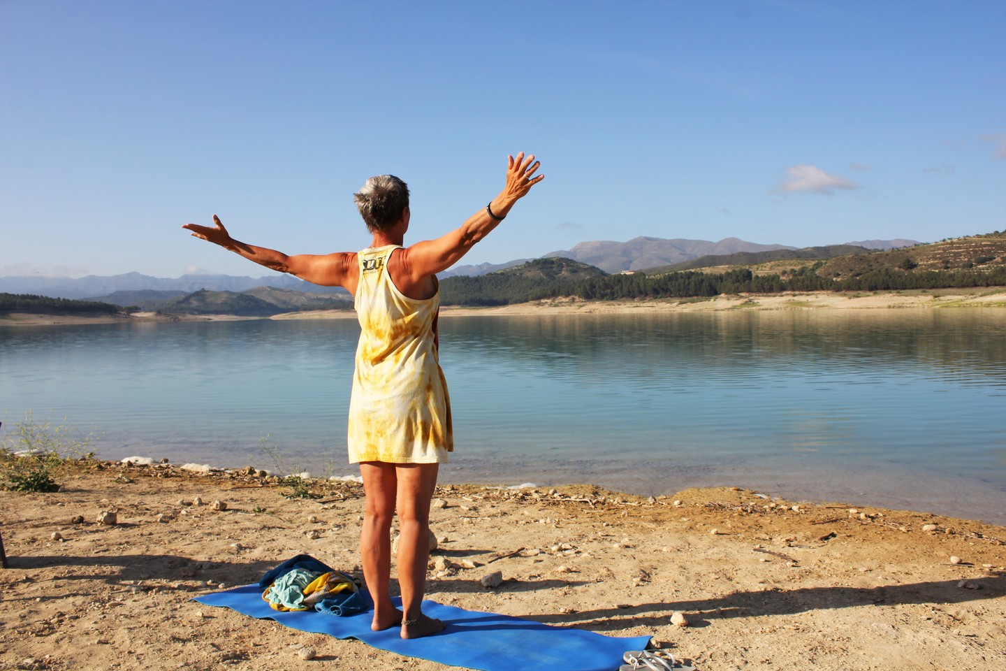 Embalse de los Bermejales -
Weitere Fotos und Infos zu unseren Reisen unter: www.vollzeitreisende.de