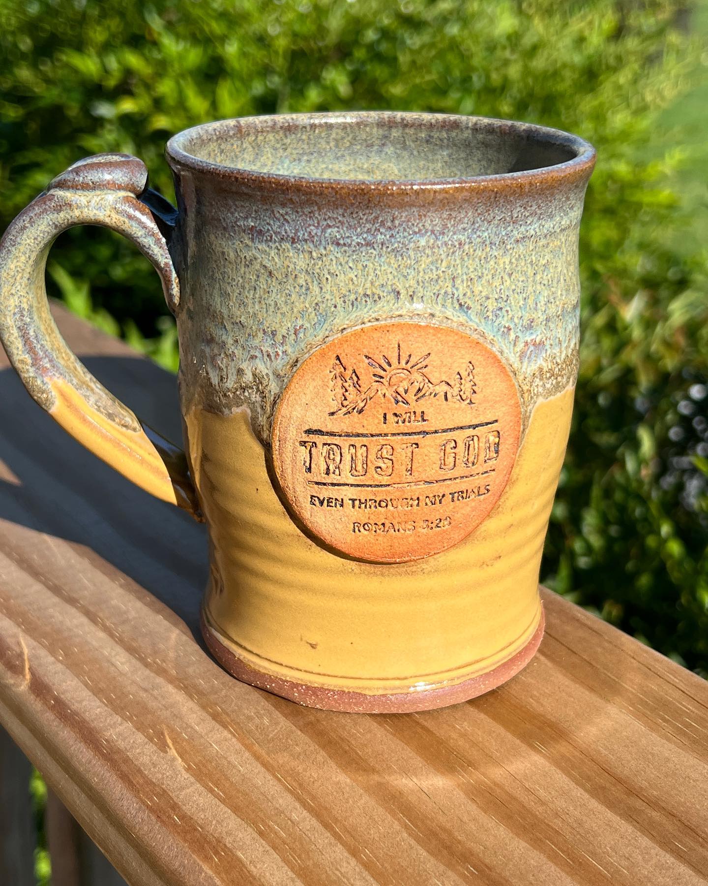 Winner! Winner! Check out these awesome glaze combos....I will be using these more often!! #instapottery #wheelthrown #potterymugs #ncpottery #potterylife #wheelthrownmugs #etsypottery #handcrafted #buyhandmade #clay #potter #pottery #artanddesign #potterythrowing #pottersofinstagram #handcrafted #mugshotmonday #cvpots #chosenvesselpottery