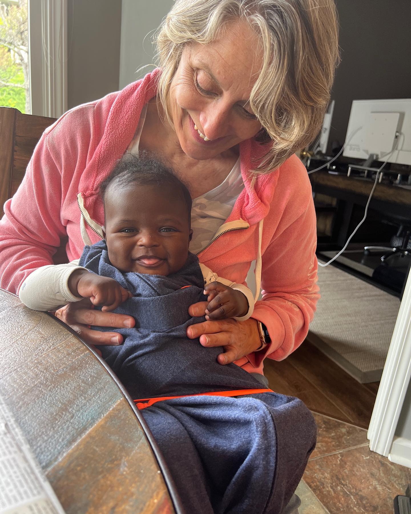 Being a Grandma is the best blessing!! Teme is beyond adorable - all his coos and smiles and snuggles💕😊
Praise God from whom all blessings flow!
#grandparenting
#prayinggrandma