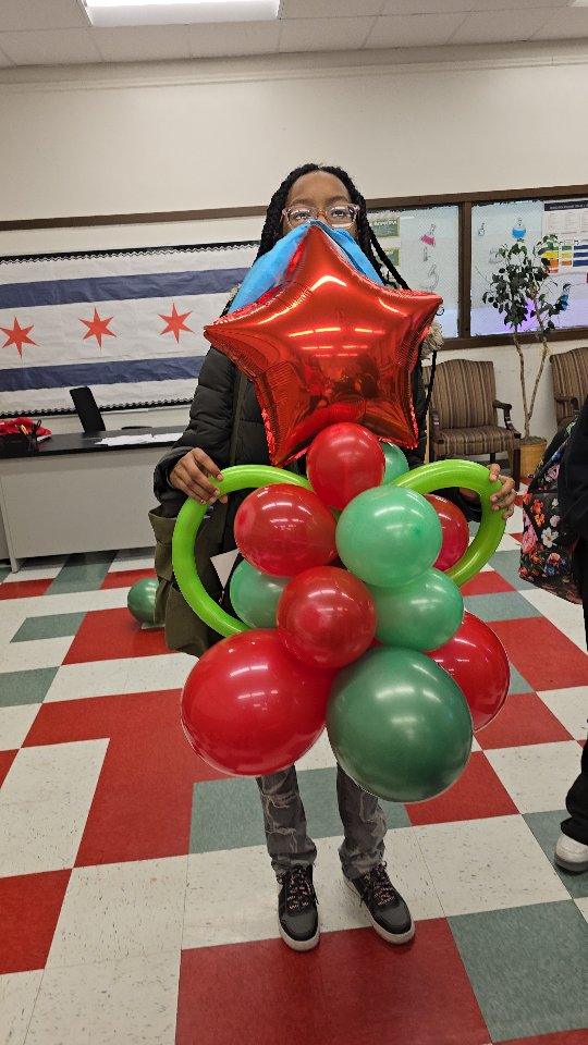 ✨What an AMAZING time at our Student Enrichment Workshop!✨
Our students tapped into their creativity and confidence while designing beautiful balloon centerpieces inspired by their own beauty and uniqueness. 🎈💐 Each creation was different, special, and a reflection of the amazing individuals who made them.
Moments like this remind us that creativity builds confidence, connection, and joy. Watching these young minds laugh, create, and express themselves was truly powerful! 💫
Looking to bring a fun, engaging, and memorable experience to your school community? Book Kraft it Up for your student, parent, and staff engagement workshops! We bring the creativity, the energy, and the experience! 🎨✂️
Let’s create something amazing together!
#StudentEnrichment #SchoolWorkshops #HandsOnLearning #chicagopublicschools #CraftingExperience