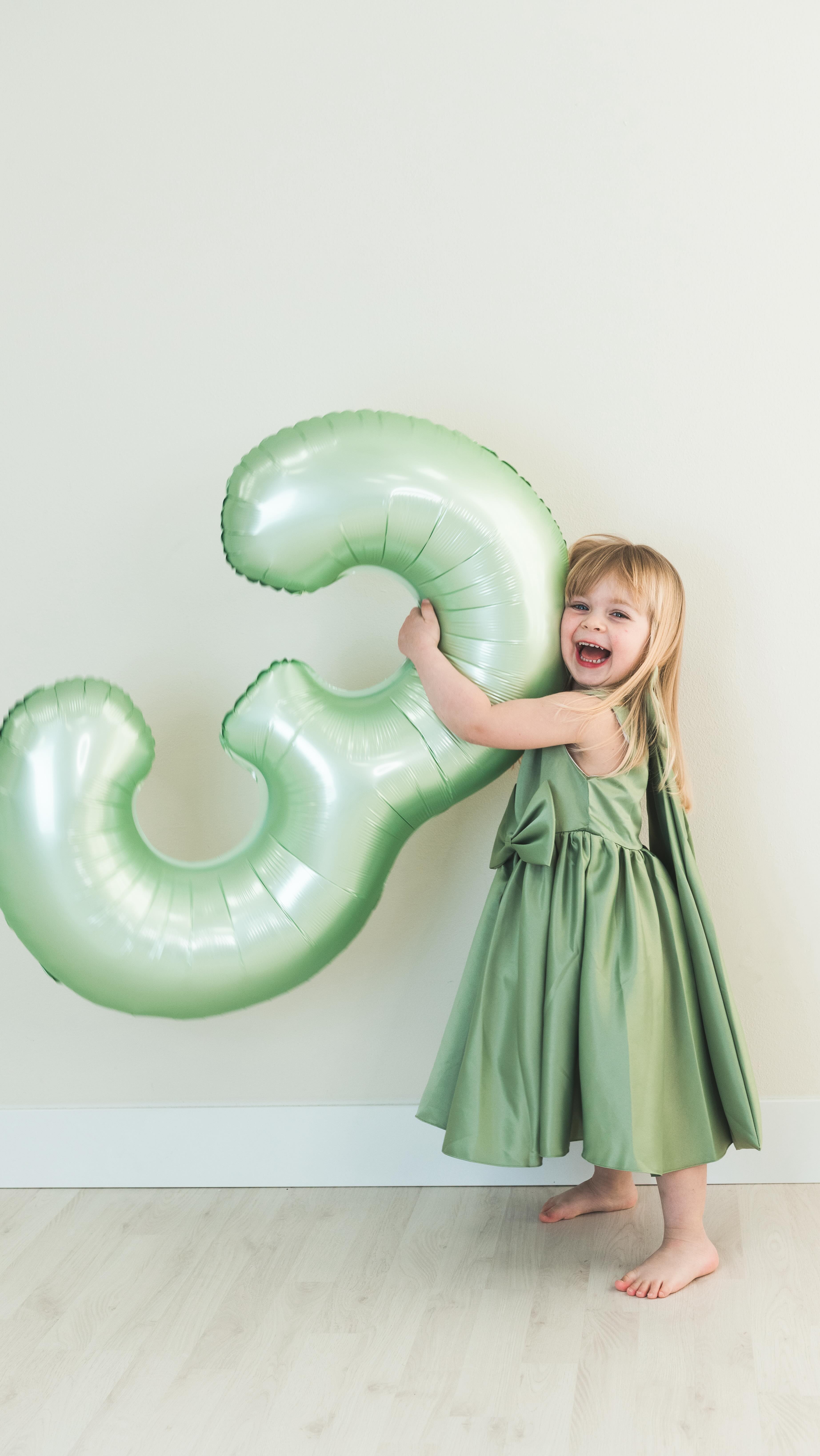 SOFIA 3 ANNI! 🎈
Esiste un modo più divertente per realizzare scatti unici per il compleanno de vostri bimbi?
Questo servizio è adatto a tutte le età! Non ci sono limiti al divertimento!
Provare per credere 🤍
#compleanno #auguri #buoncompleanno #festa #famiglia