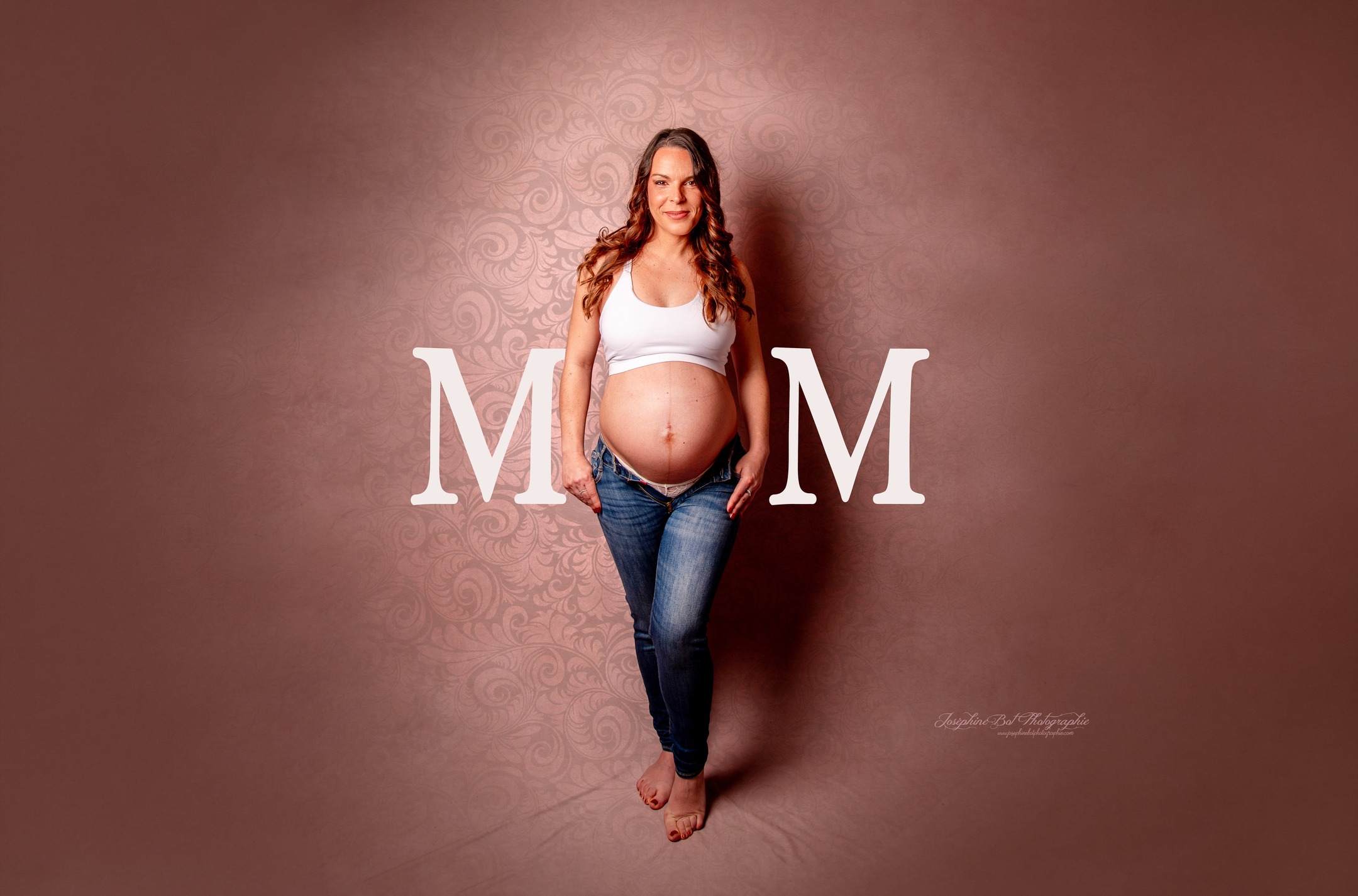 M♡M tout simplement.
Séance photo grossesse au studio 🤍 📸
#pregnantbelly #mom #grossesse #photographegrossesse #love