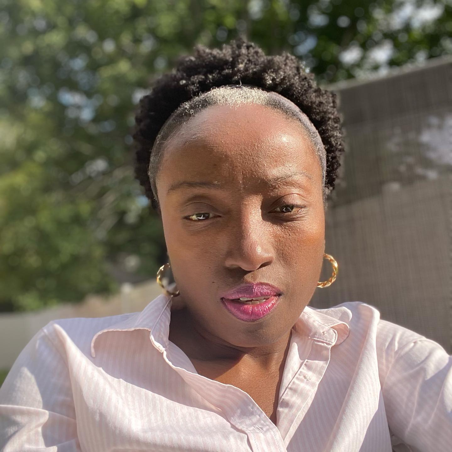 So summer is officially over. I’m going to miss these days of warm breeze, sun beaming, sitting in my backyard with my thoughts and Mr. B.
Happy #laborday