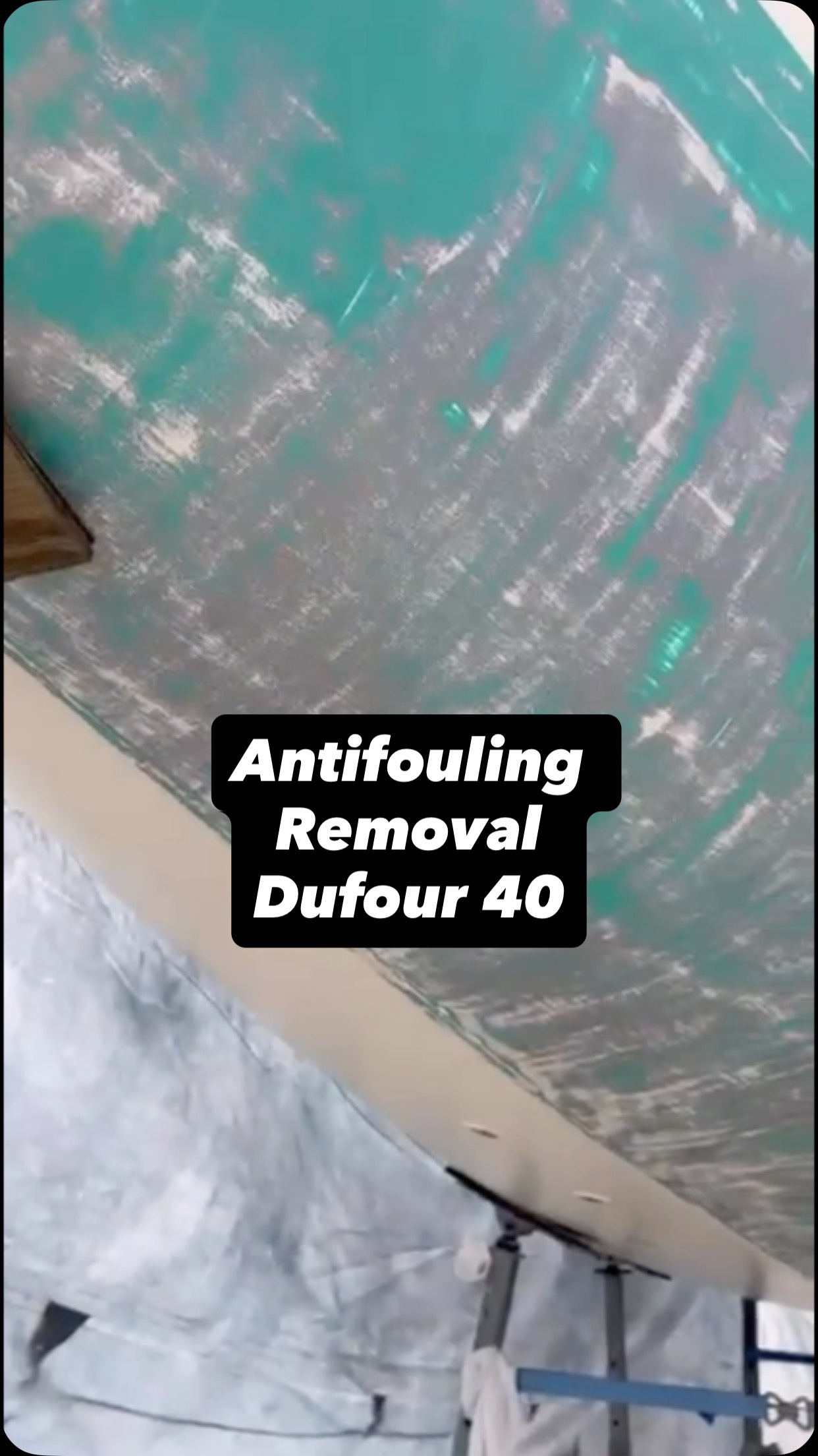 Antifouling removal is underway for this Dufour 40, stripping back to gel coat in preparation for a fresh coating of Nautix.
#kurtmarineservices #boatmaintenance #antifouling #kurtboatservices #hamble