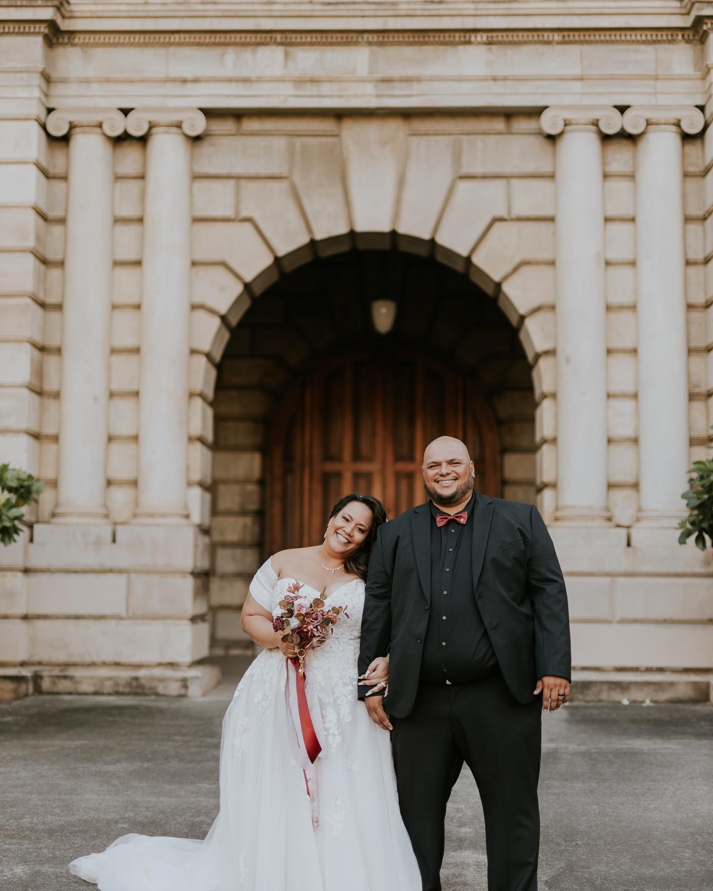 “Where your treasure is, there will your heart be also.” – Albus Dumbledore
Happy Anniversary to Melanie & Pedro!
Photography by: @shaneikaaguilar
#happyanniversary #hawaiiwedding #hawaiiweddings #honolulu #honoluluhawaii #cafejulia #downtownhonolulu #hawaii #oahu #wedding #weddings #photography #photos #weddingphotography #happyanniversary #anniversary #harrypotter #harrypottertheme #harrypotterwedding