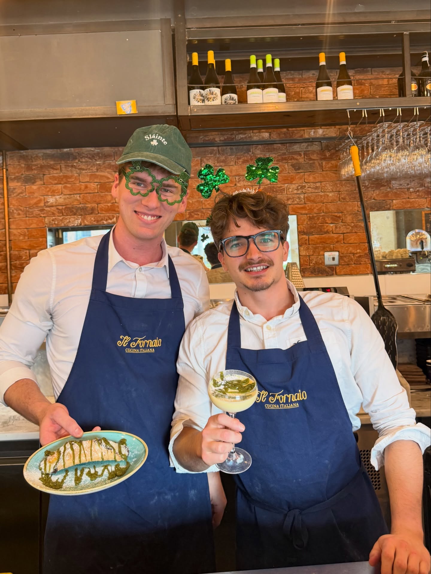 🍀 Buona festa di San Patrizio from Il Fornaio! 🍀
The lads are feeling festive and serving up a little Italian twist on St. Patrick’s Day 💚
Dive into our green specials:
🍝 Pesto Seafood Tagliatelle
🍕 Pesto “Vio” Pizza
🍰 Pistachio Desserts
Good vibes, great food, fine wine , and a touch of green ! what more could you need? 🇮🇪✨
#StPatricksDay #ilfornaio #paddysday #dublin #dublincity