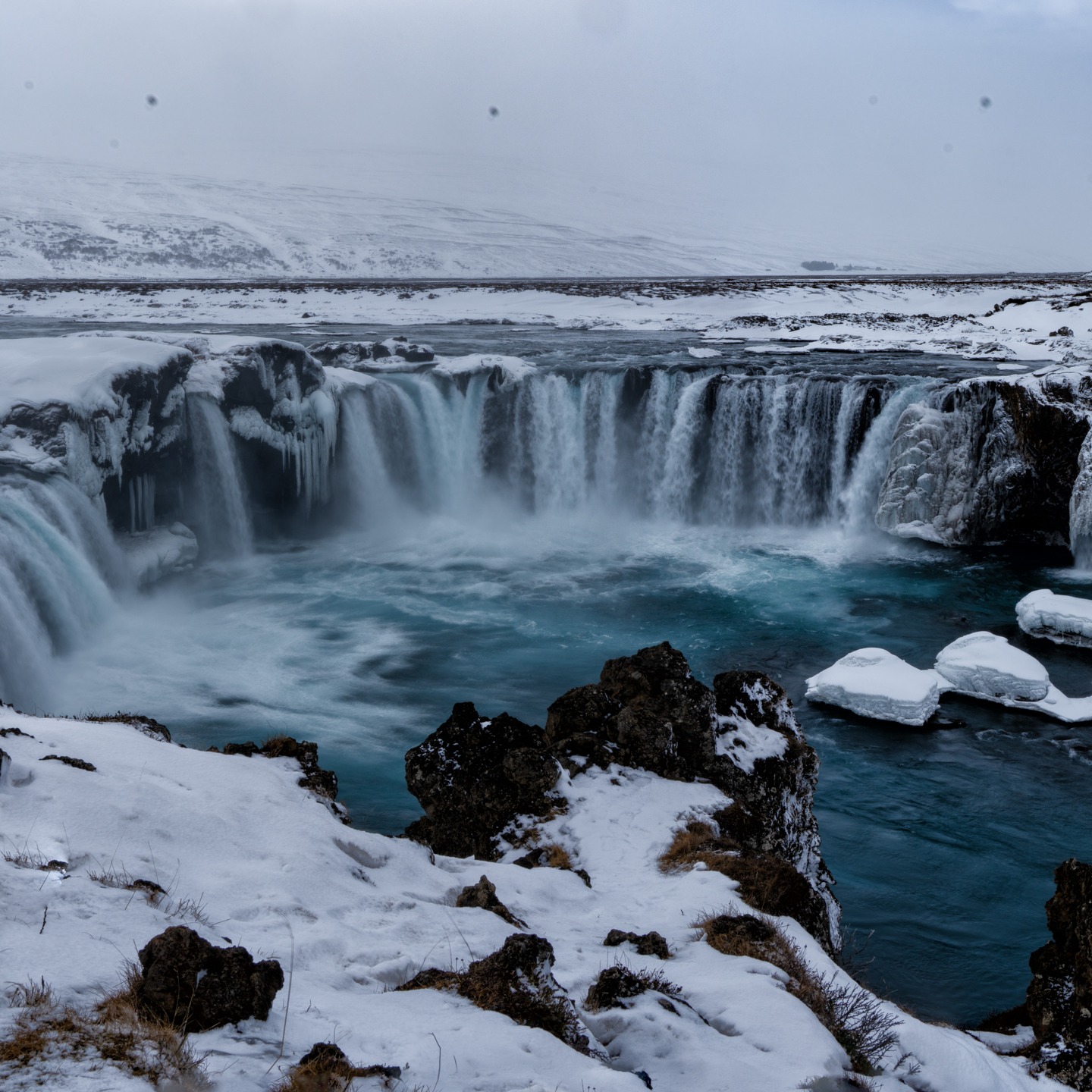 Can't visit Iceland without seeing a waterfall!
I actually messed this photo up. You can see the smooth "flow" of the water on the left side, but not so smooth water on the right side.
It's 12 photos put together. Putting my camera vertically, then a panorama of three shots left to right.
I also took four photos at each position and stacked them, varying the opacity to get the blurry "flow" of the water (didn't have an ND filter).
Then I obviously didn't use the correct right side image. I could redo it, but what the heck it's kinda interesting this way.
#icelandfall #waterfalliceland #exploreiceland #waterfall