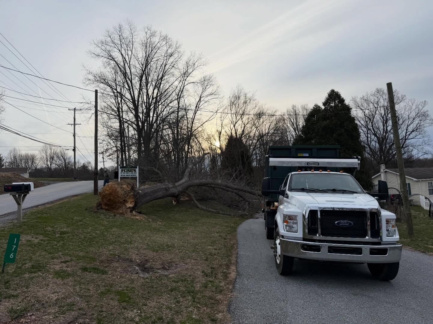 Before and after from Mondayβs storm #willspropertymaintenance #wpm #treeservice #beforeandafter e