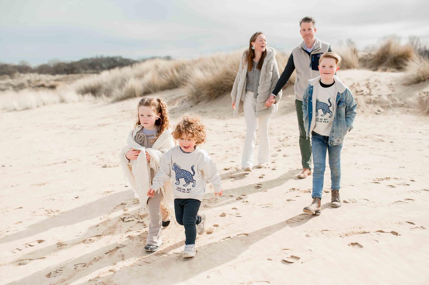 Hoera Lente vandaag! En dat betekent voor mij dat het familieshoot seizoen weer geopend is!
📸De agenda staat weer vol met super leuke shoots!
