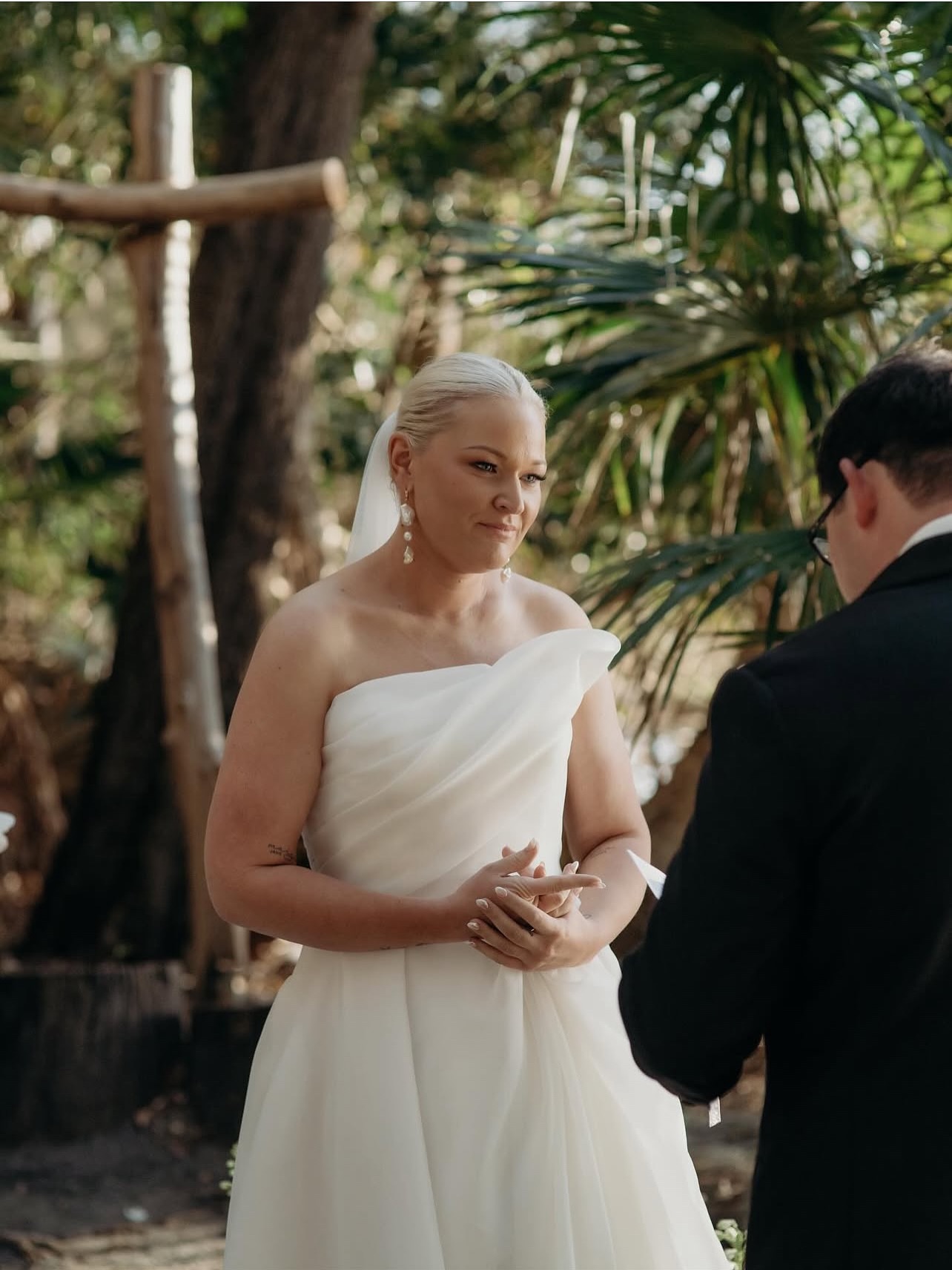 LAUREN looking amazing in our MELODY gown.
Want to try this gown on?
www.finaltouchbridal.com.au/contact
#bridalgowns #bride #bridalgownshopping #dreamweddingdress #sayyestothedress