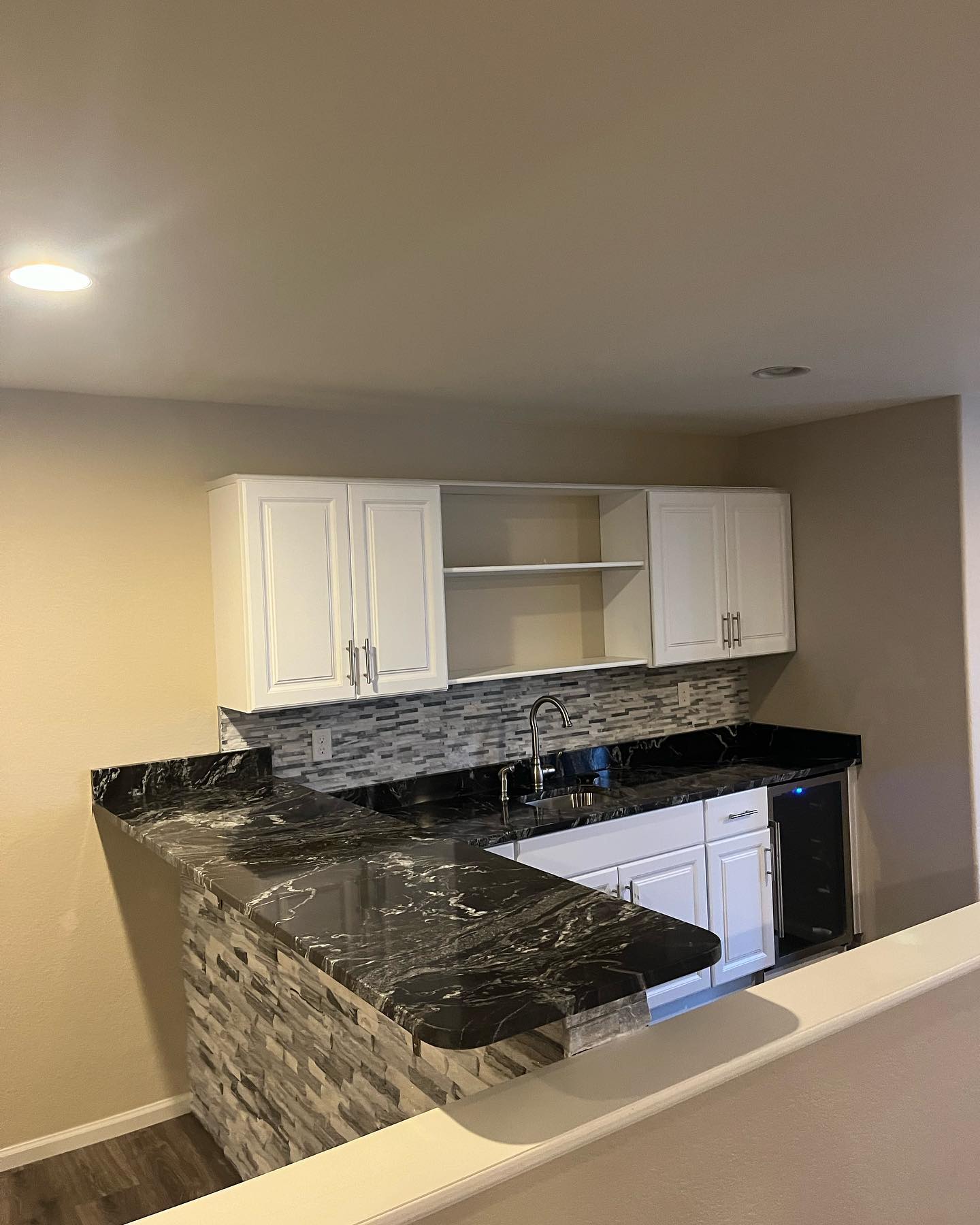 Before & After of this bar area 👷♂️