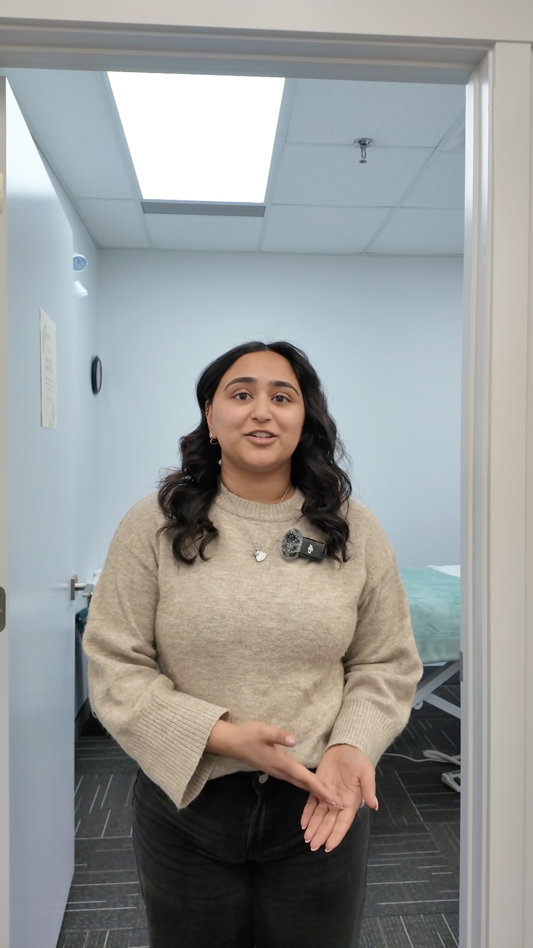 Choosing where you train matters.
At The NAKH Collective, our focus is hands-on learning, mentorship, and preparing students to enter the field as confident Registered Massage Therapists. We don’t just teach techniques. We help you build the skills and confidence needed for a real career in massage therapy.
If you’ve been thinking about a career change or entering the wellness industry, the April RMT cohort is now enrolling.
Send us a DM to learn more about the program and how you can receive the $500 tuition credit when you register before mid March.