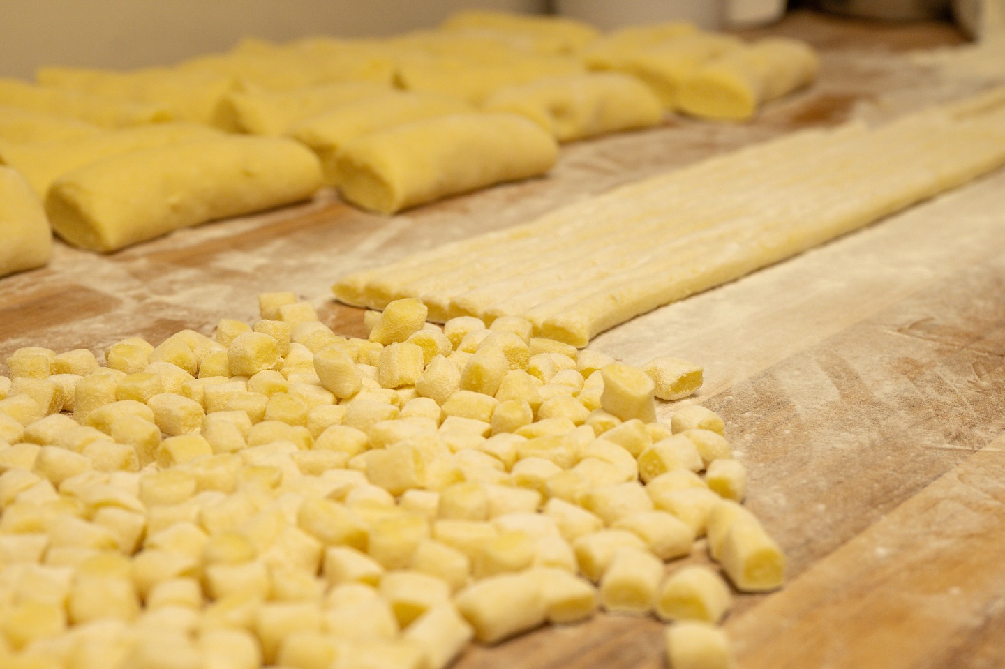Fresh. Organic. Handmade.
At Salute Ristorante, great dishes begin with the finest ingredients.
Every day our kitchen prepares fresh pasta by hand, using carefully selected organic ingredients, honoring the simplicity and beauty of true Italian cooking.
•••
#saluteristorante #freshpasta #italianingredients #organiccooking #palmabeach
