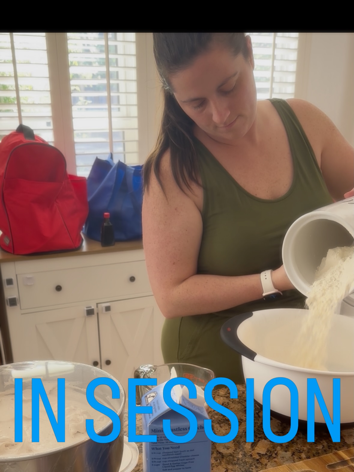 The Cake Caucus is hard at work today! 👩🏻🍳
What should I bake next?
Drop your suggestions below 👇🏻
#BehindTheBakes
•
•
•
•
•
#CakeCaucus #CapitolCakery