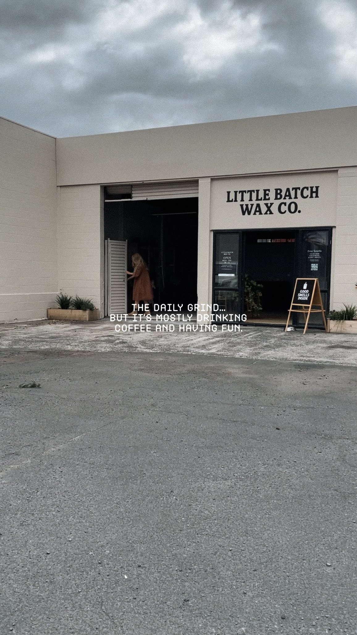 🕯️6 months in the warehouse already - time is flying!
Thanks to everyone who has helped us settle in.
Can’t wait for what’s to come. 🤎