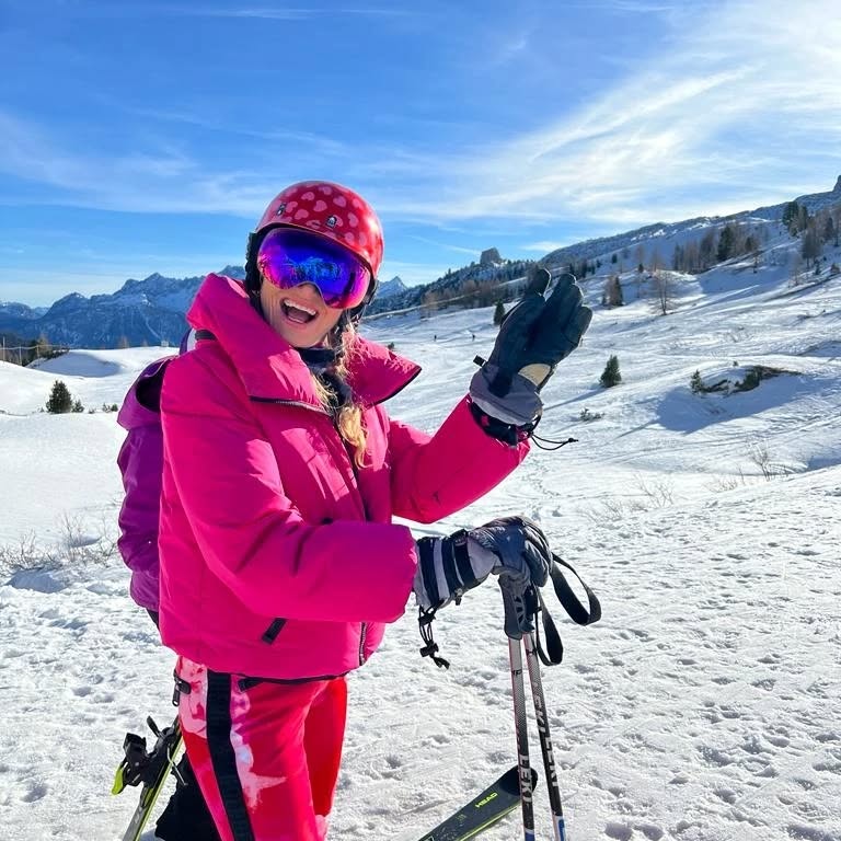 Well well well, our rifugio week was an absolute bloody blast. We laughed, we giggled, we chatted, we drank (a fair bit!) and WOW did we ski!!
We've been all over the Dolomites, from Alta Badia, to the Sellaronda, to a day out in Sesto to an overnight stay at @rifugiobaitacuz !
This week truly represents how people from all over the world find each other and become the best of friends and ski pals. What a week ladies, what a week!
Thanks for the smiles, the laughter and the good times. We can't wait for another round next year!!!
WoW Ski Tours... bringing happiness to the people!🌟⛷️✨️🥂