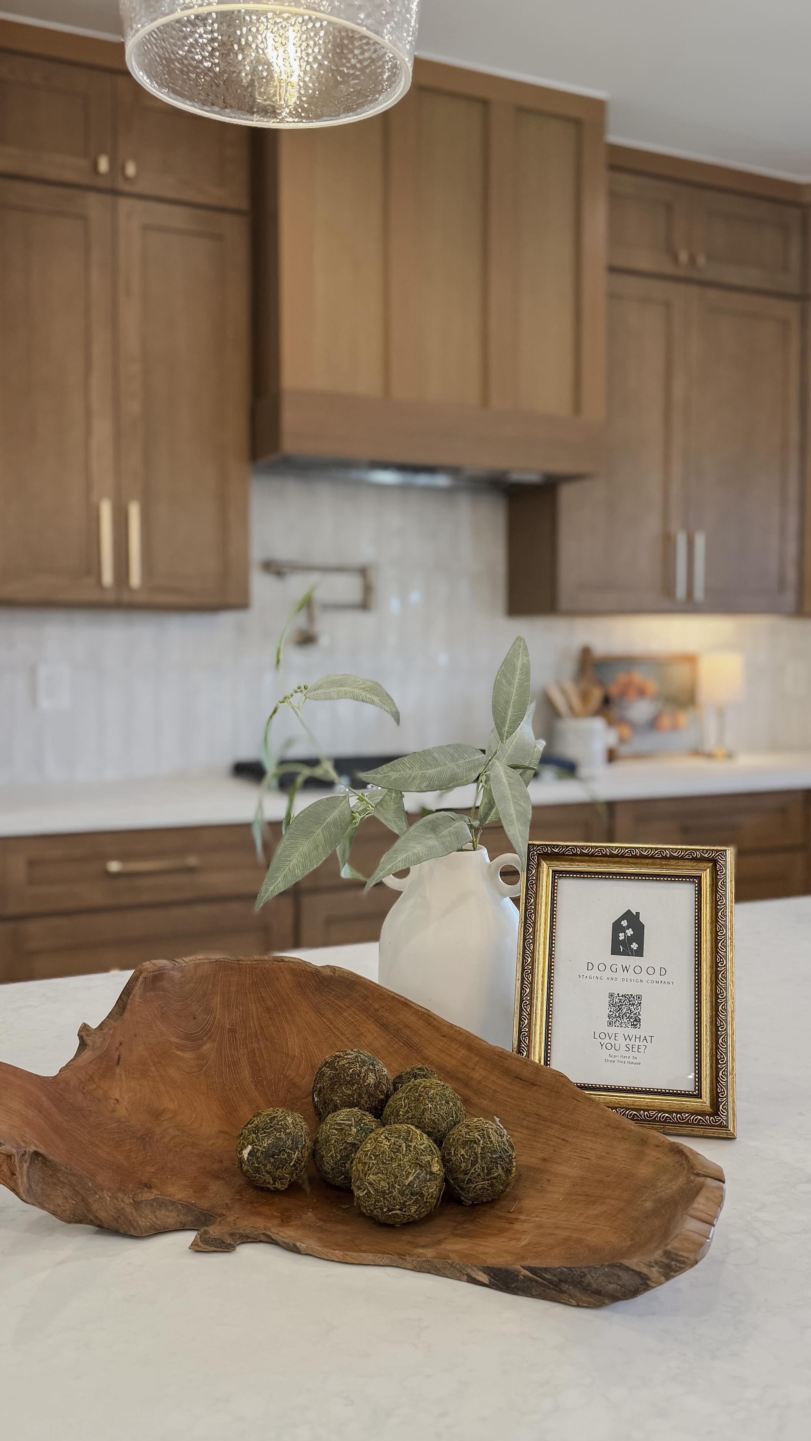 Staging is more than making a house look pretty…
It’s about making it feel like home 🤍
It’s setting the mood.
Creating connection.
Helping buyers picture their life here. ✨
And because you always ask—
Yes, you can shop these pieces 💁🏼♀️
All linked on my LTK in my bio 🛍️
#HomeStagingLove #MakeItFeelLikeHome #LTKHome
Home listed by @speicherrealestate