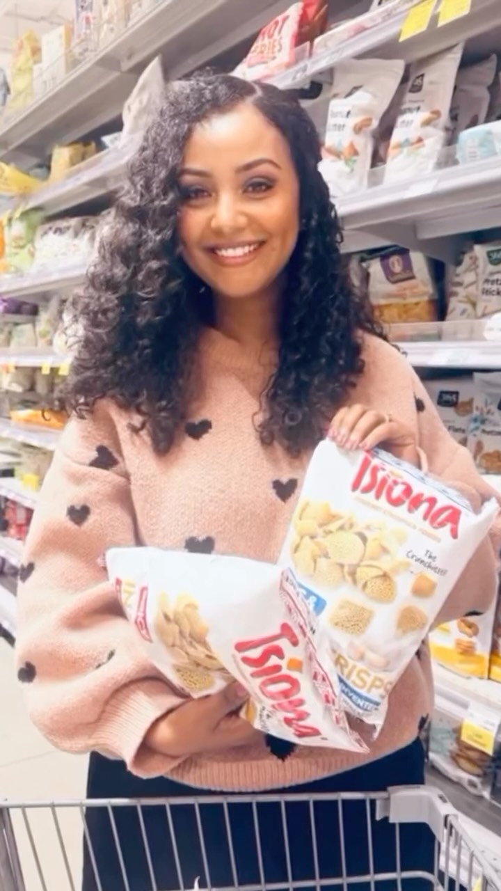 ✨ Seeing our customers discover 𝐓𝐬𝐢𝐨𝐧𝐚𝐟𝐨𝐨𝐝𝐬 𝐈𝐧𝐣𝐞𝐫𝐚 𝐂𝐫𝐢𝐬𝐩𝐬 at their local @wholefoods Market never gets old! It’s always such a joyful moment for us.
A special thank you to 𝐓𝐬𝐢𝐠𝐞 from @abyssiniaeats.com_tsige for finding our Injera Crisps and incorporating them into your delicious meal plans. We love seeing how our community enjoys them in creative ways!
Tsionafoods Injera Crisps — 𝐈𝐍𝐉𝐄𝐑𝐀 𝐑𝐞-𝐢𝐧𝐯𝐞𝐧𝐭𝐞𝐝
Delicious, crunchy, and flavor-packed snacks that will elevate your everyday meals and snacking experience.
𝐅𝐢𝐧𝐝 𝐨𝐮𝐫 𝐩𝐞𝐨𝐝𝐮𝐜𝐭𝐬: @wholefoods @momsorganicmarket @streetsmarket @tpsscoop @bethesda_coop @grosvenormarket @awdamet__market and many more local markets.
#Tsionafoods #InjeraCrisps #InjeraReinvented #WholeFoodsFinds #EthiopianFood HealthySnacking SupportSmallBusiness