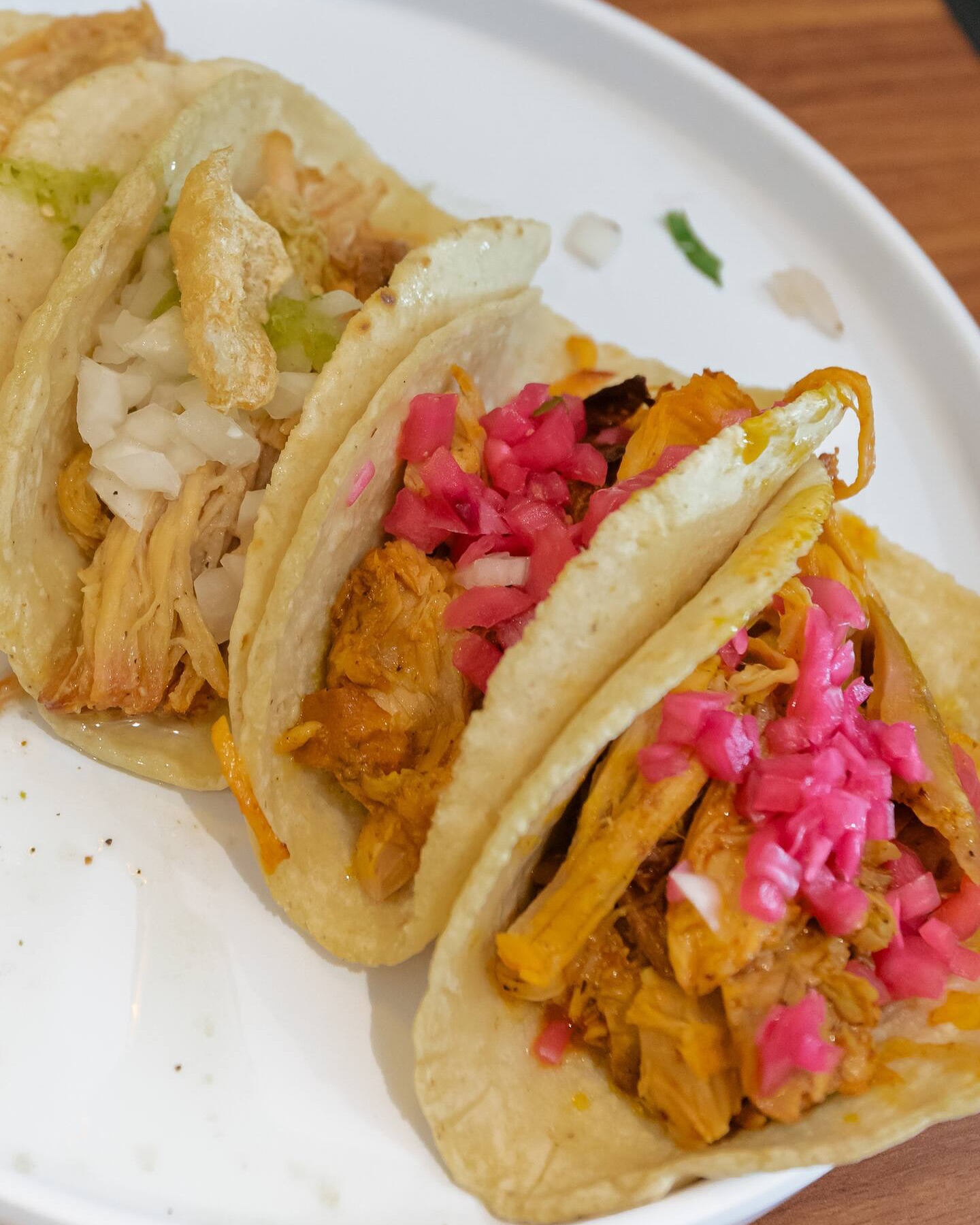 Weekend plans: good Mexican food and good company 🌮✨
Fresh tortillas, spicy salsa, cold drinks, and a table full of friends — honestly, that’s all you need.
Sometimes the best part of the weekend is just sitting down, sharing a meal, and enjoying the moment. Buen provecho! 🇲🇽💛
#mexicanfood #weekendvibes #foodinmexico #tulumlife #goodfoodgoodmood