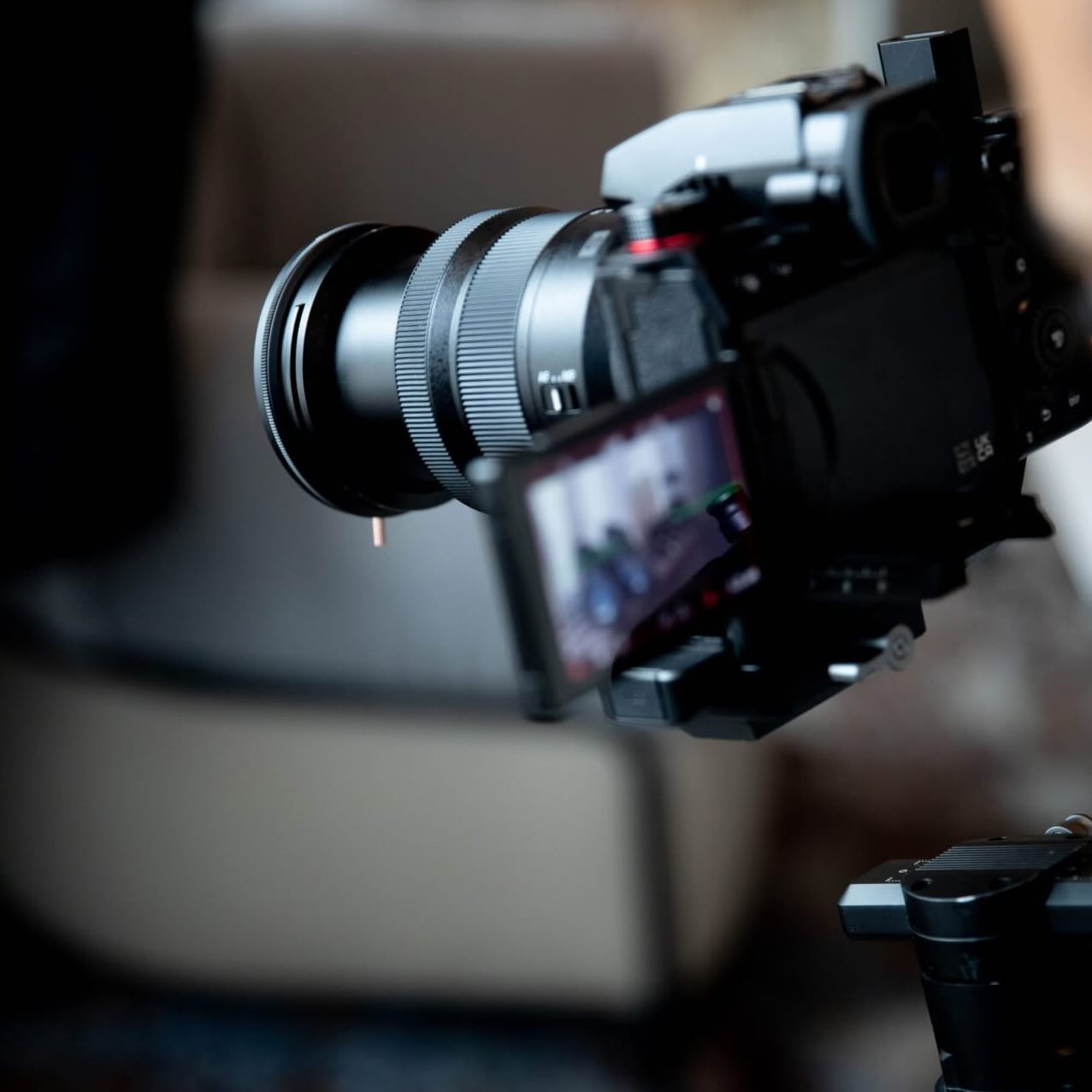 En nytänkande reklam & mediebyrå!
Vi marknadsför och producerar film åt många olika företag och organisationer, globala som lokala.
www.kbstudiomedia.se
#reklambyrå #marknadsföring #content #marketing #kbstudiomedia mobilevideography