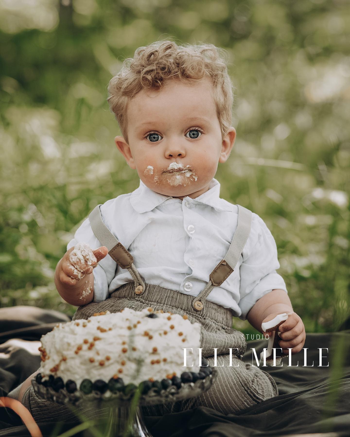 1 åring + cakesmash = uslåelig kombinasjon 🥰🎂