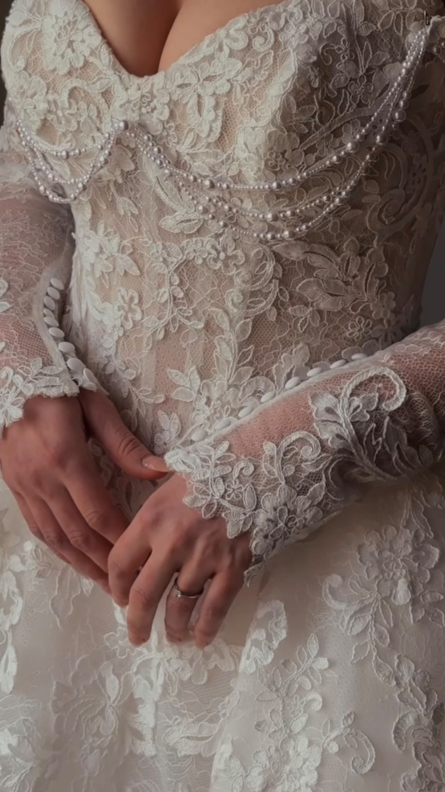 2026 Bridal Trends 👀
Give us drop waist, daring silhouettes and fashion forward gowns. Our brides are loving the drama and we love to see it!
What is your favourite trend this year? 🤍
#Bridaltrends #2026bride #sayyestothedress #dropwaist #basque