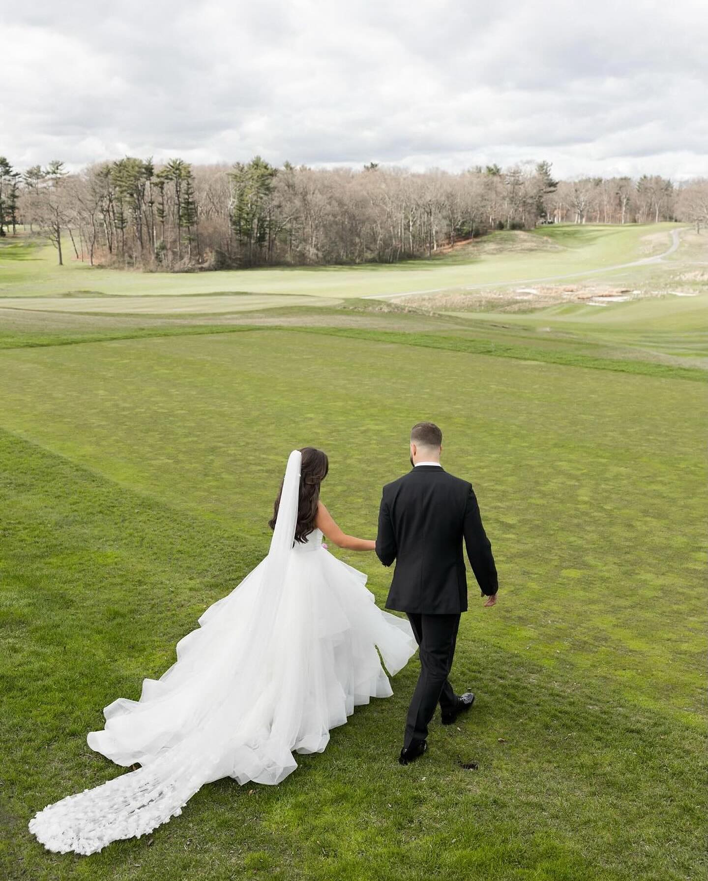 sweet sweet love- jeremy + robyn 💞
the team:
@derek.kphotography
@bilskiproductions
@absolutedjsli
@kathrynmccabeart
@updosbylisa
@makeupbymarisa__
@freshfacephotobooths