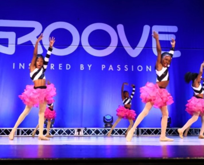 How we feel about SUMMER 2026 schedule being released for recreational camps and classes! ☀️😎🌻